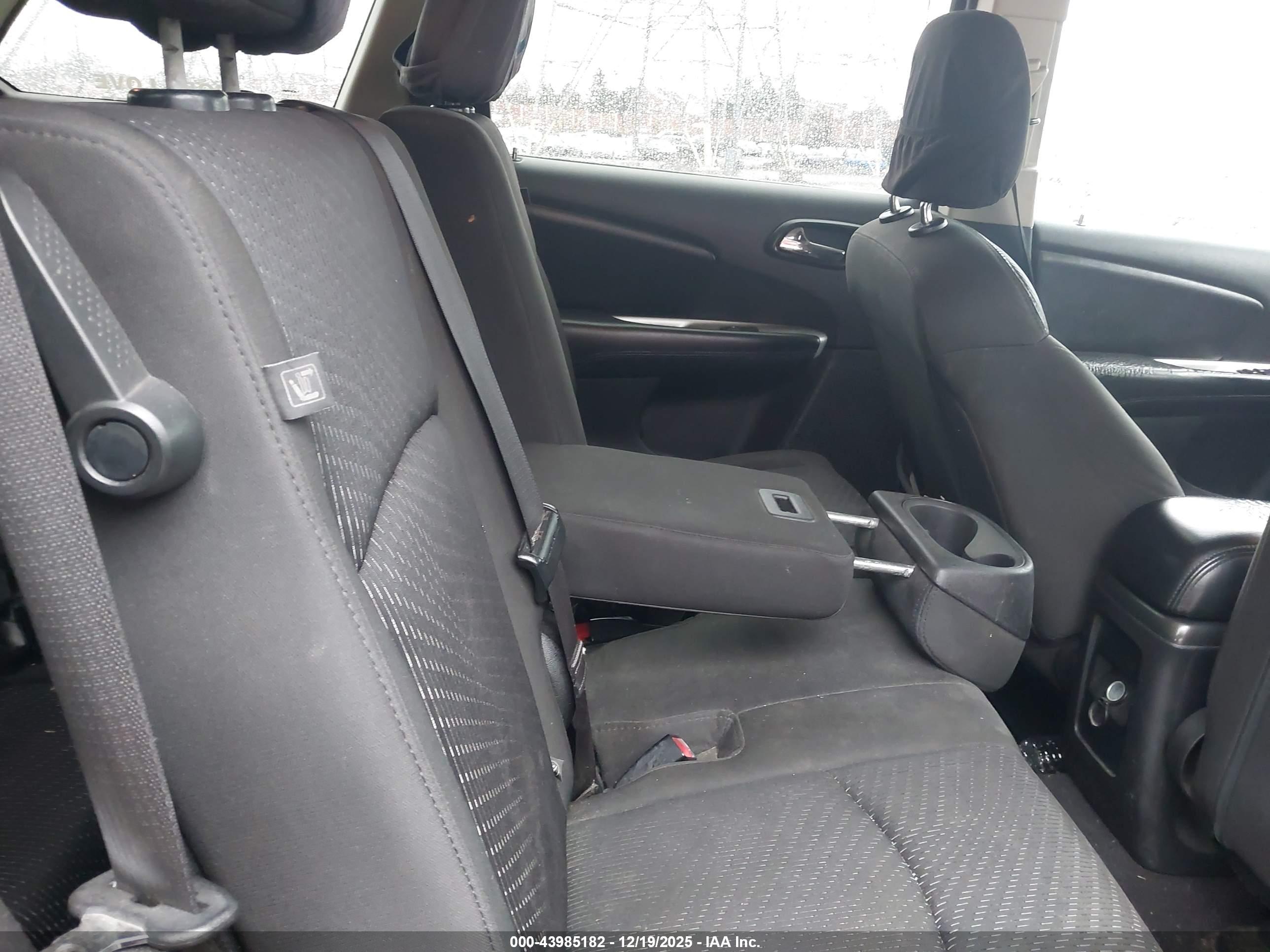 DODGE JOURNEY image 8