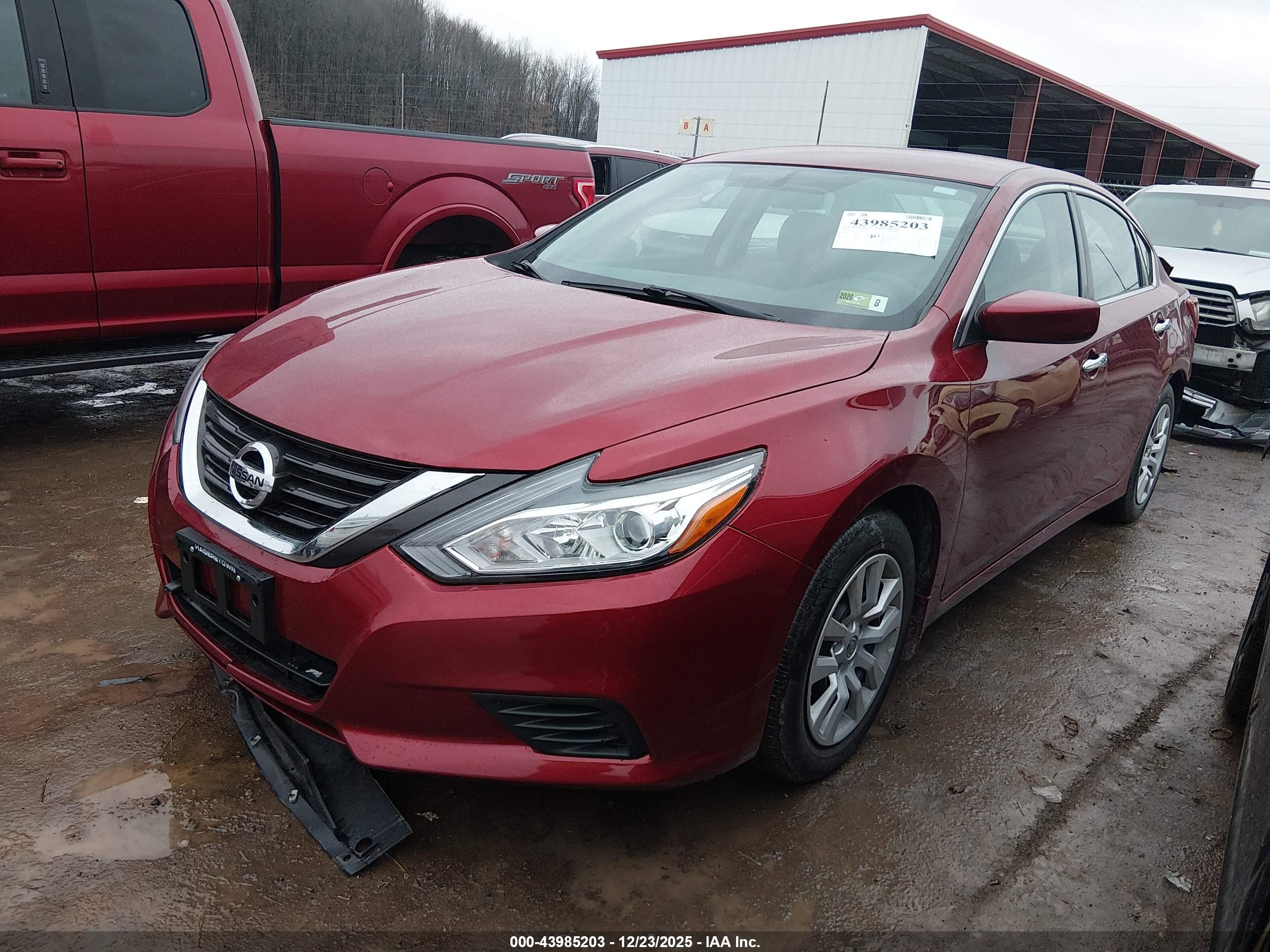 NISSAN ALTIMA image 2