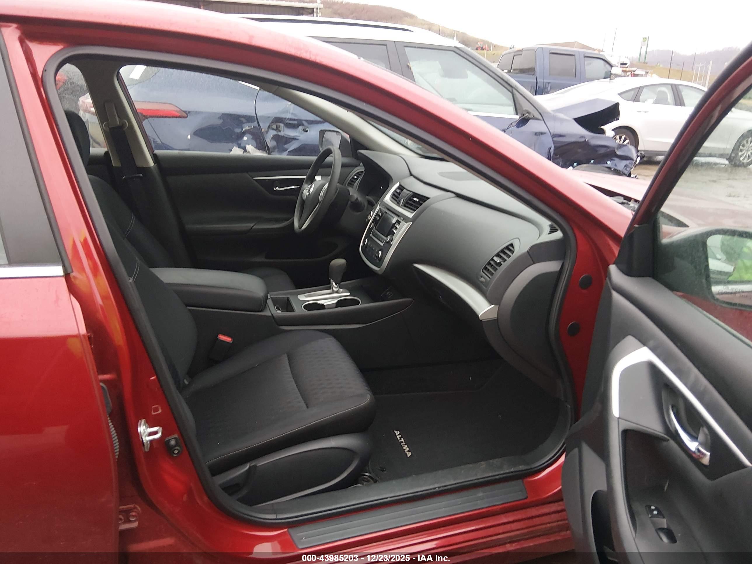 NISSAN ALTIMA image 5
