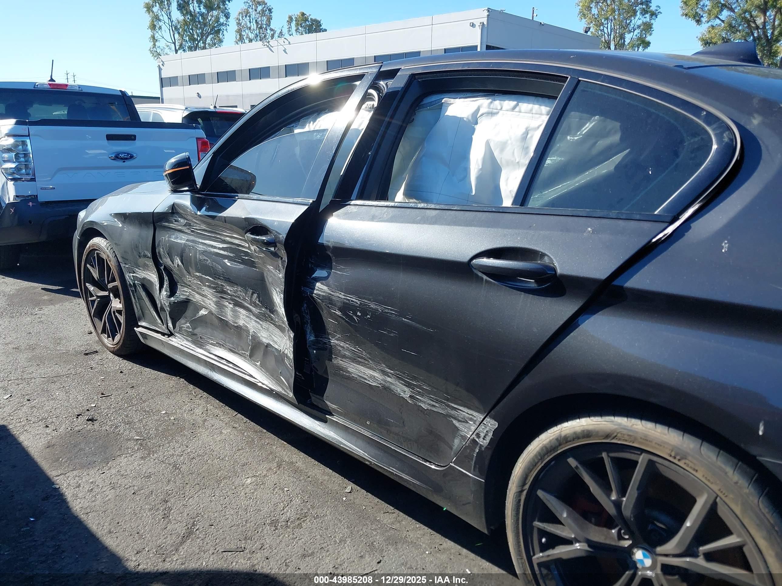 BMW 530 image 6