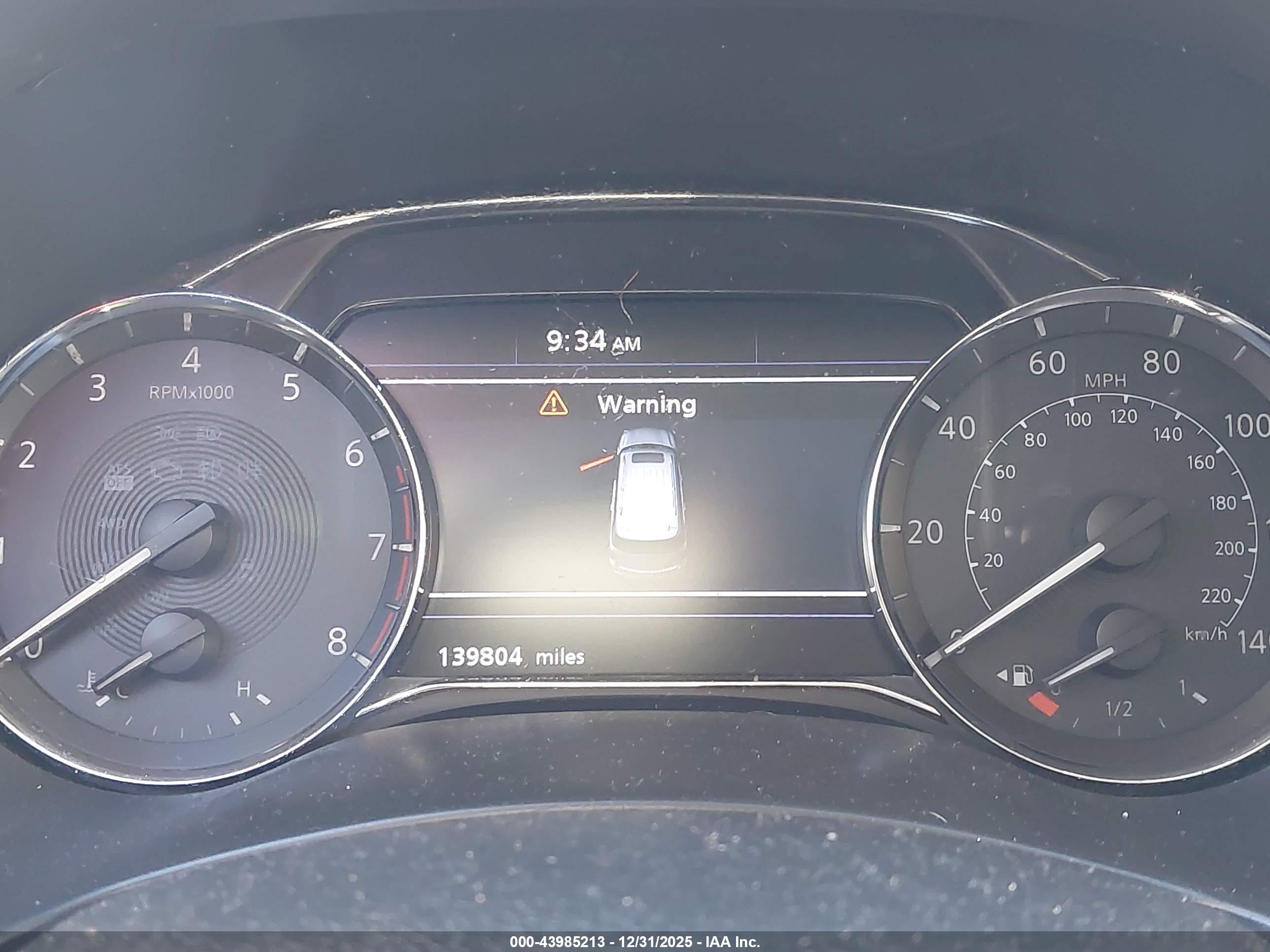 INFINITI QX80 image 7