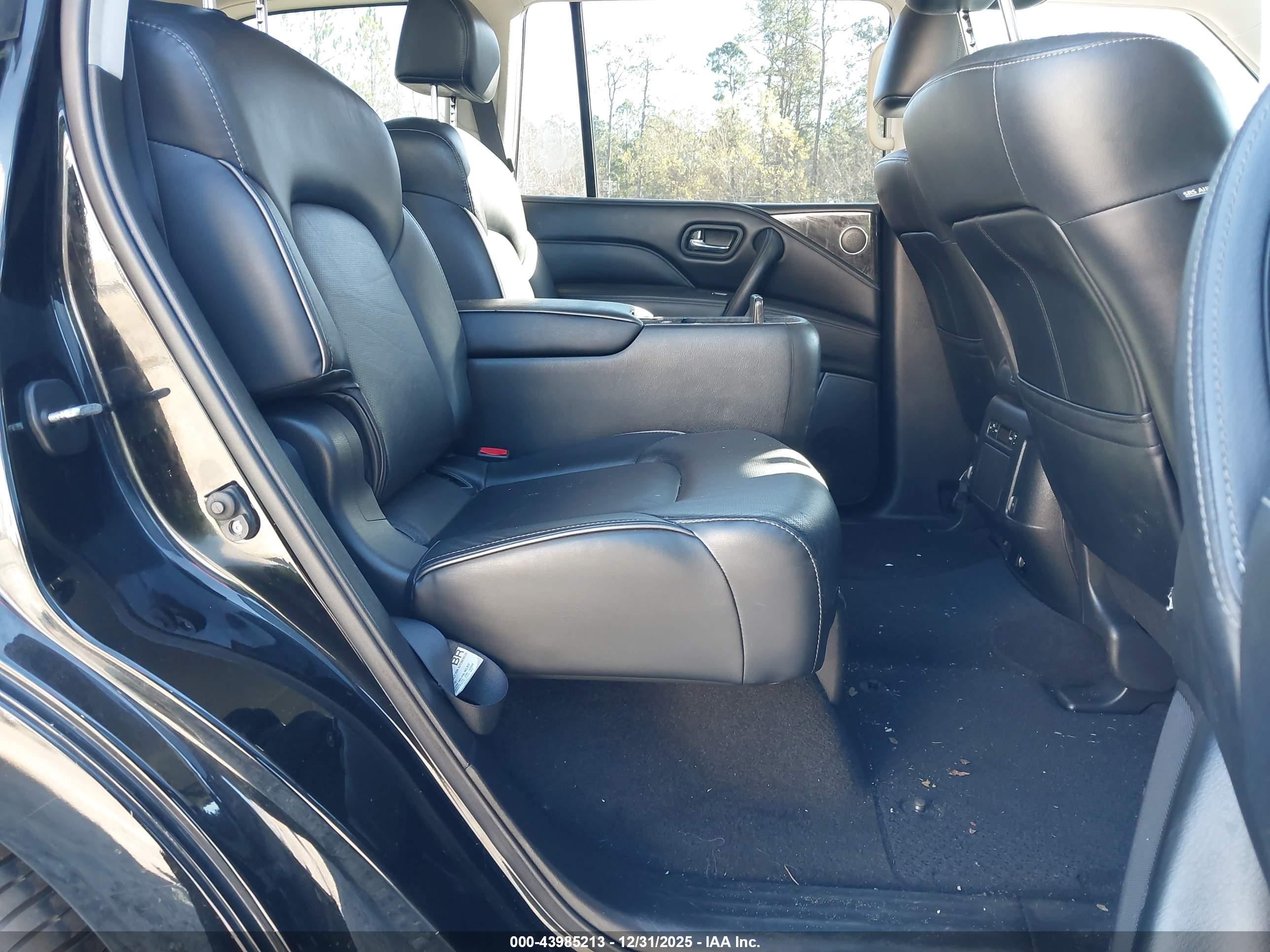 INFINITI QX80 image 8