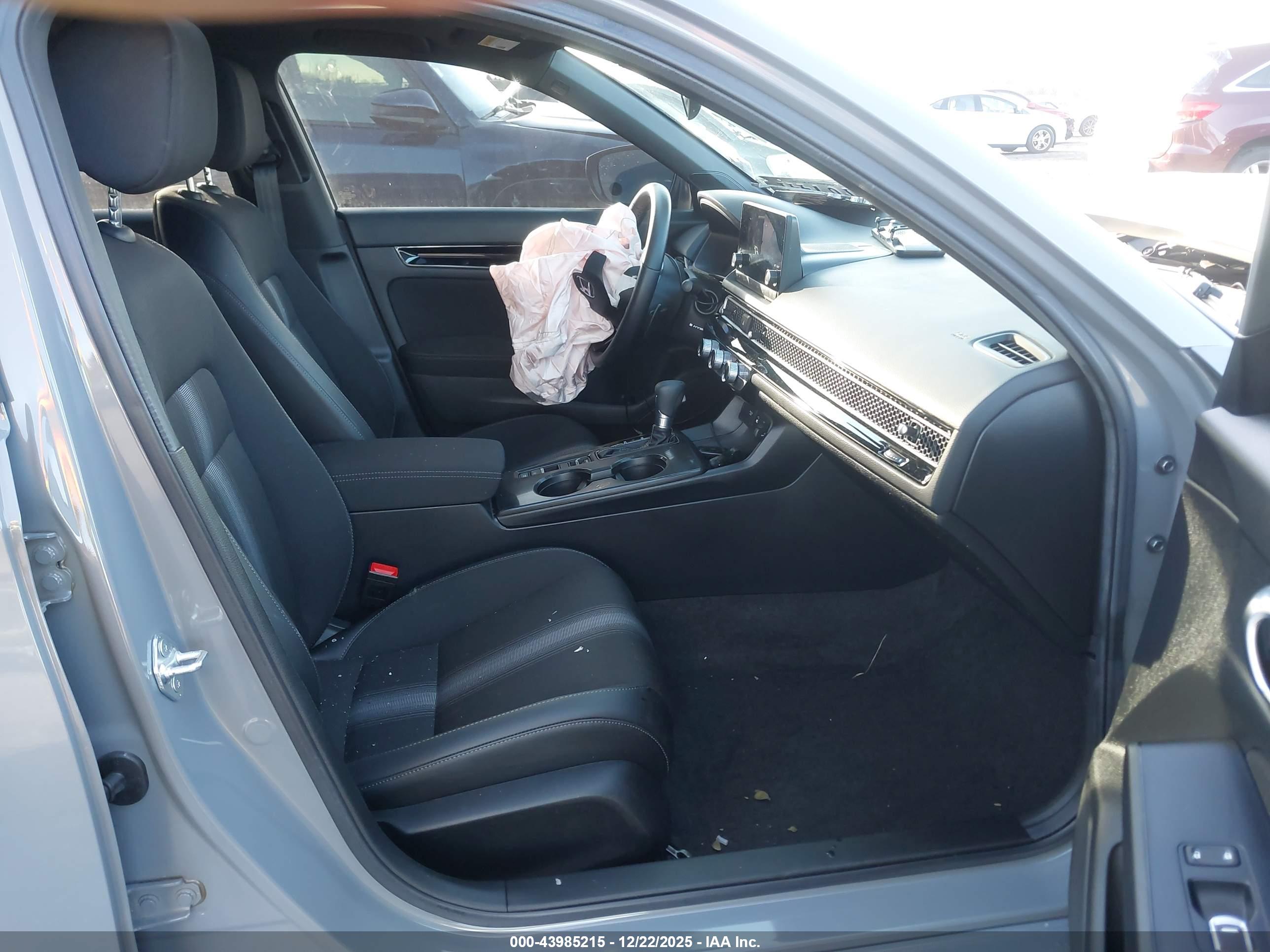 HONDA CIVIC image 5