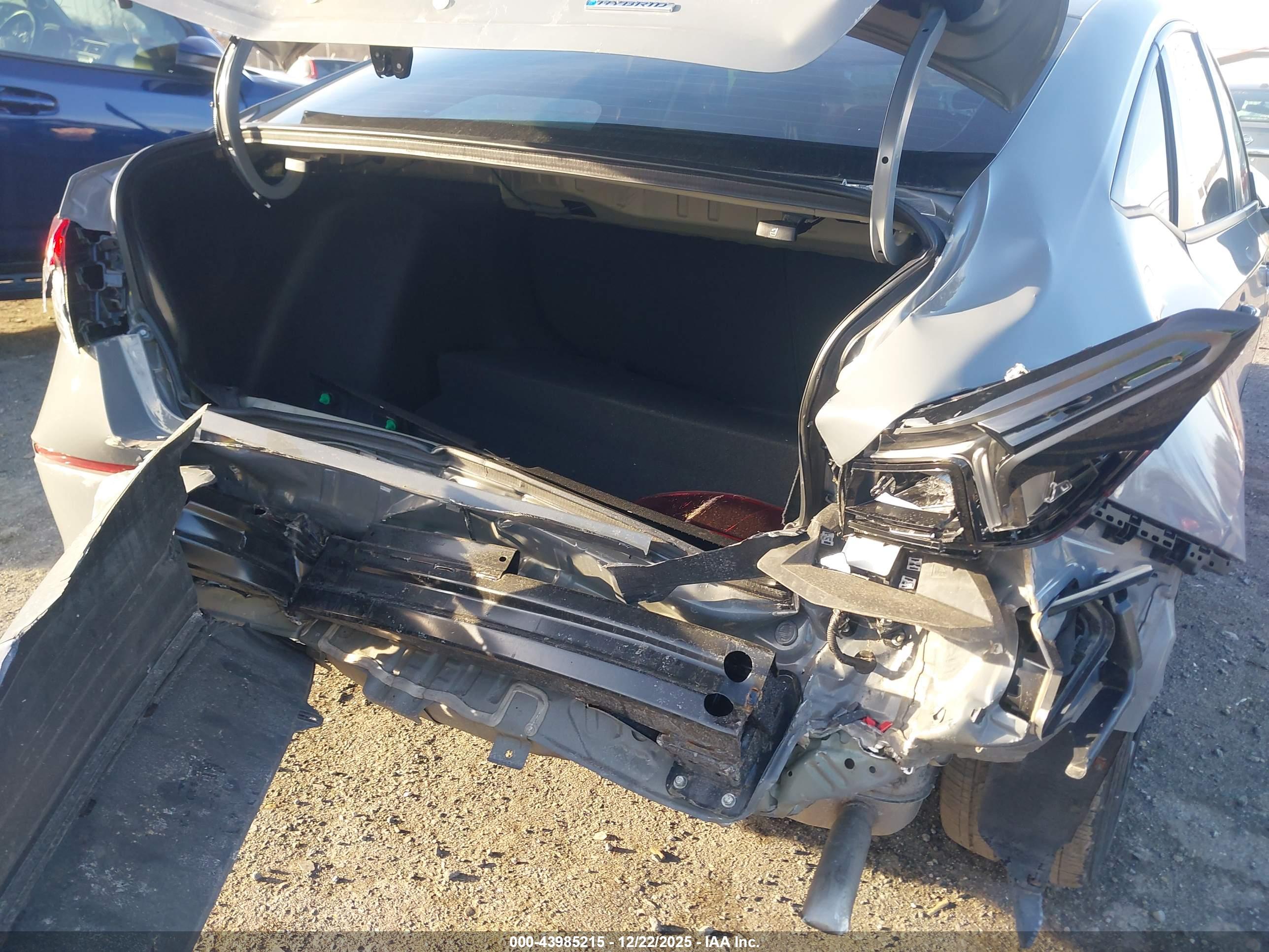 HONDA CIVIC image 6