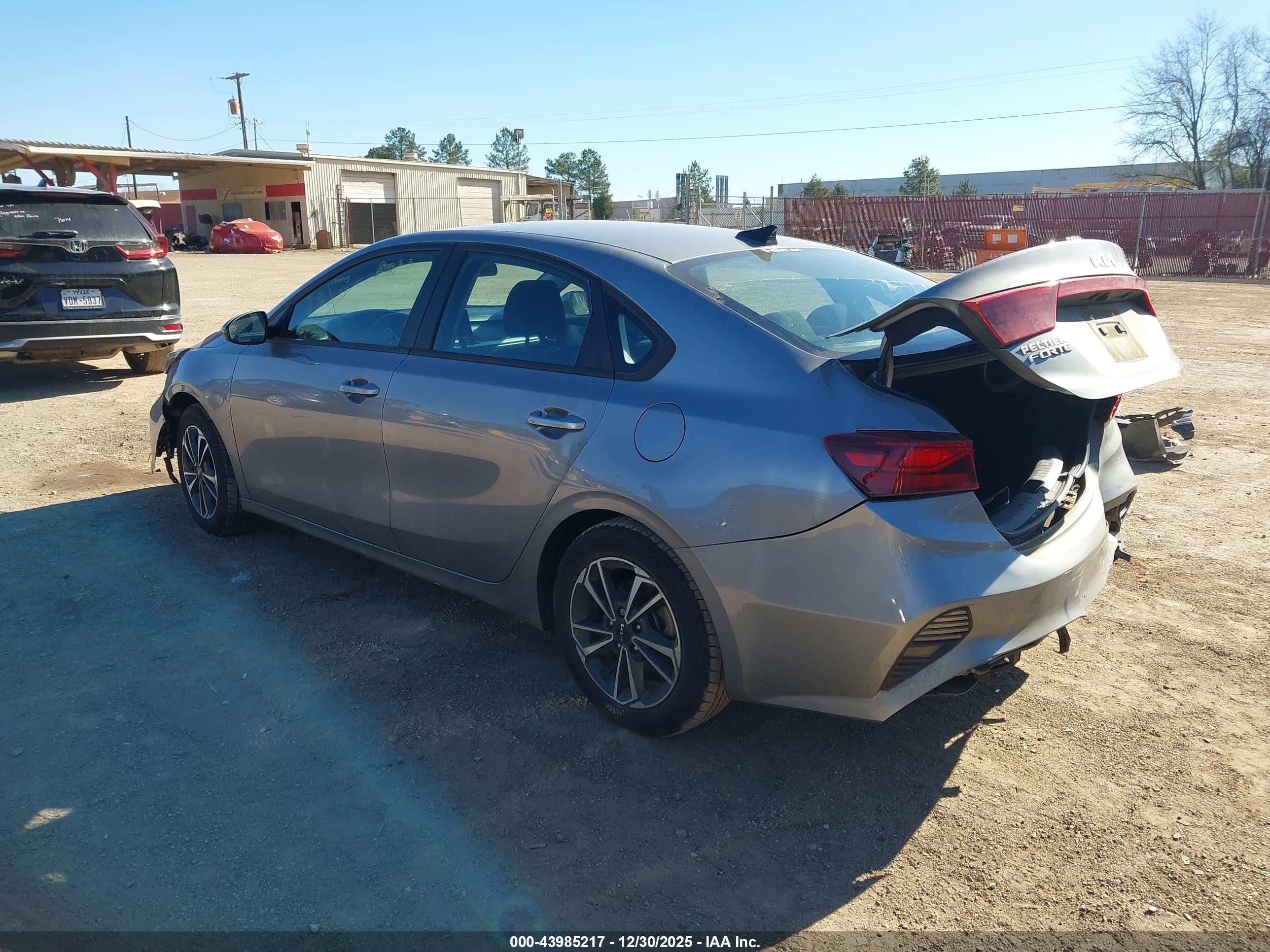 KIA FORTE image 3