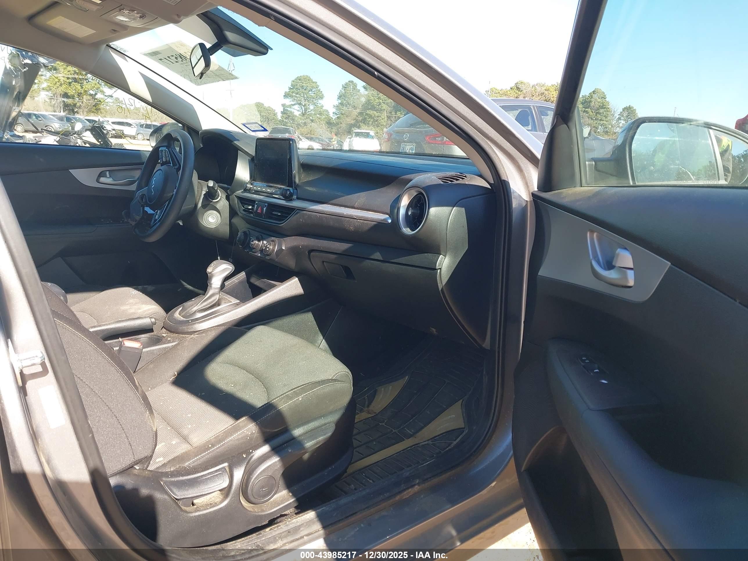 KIA FORTE image 5