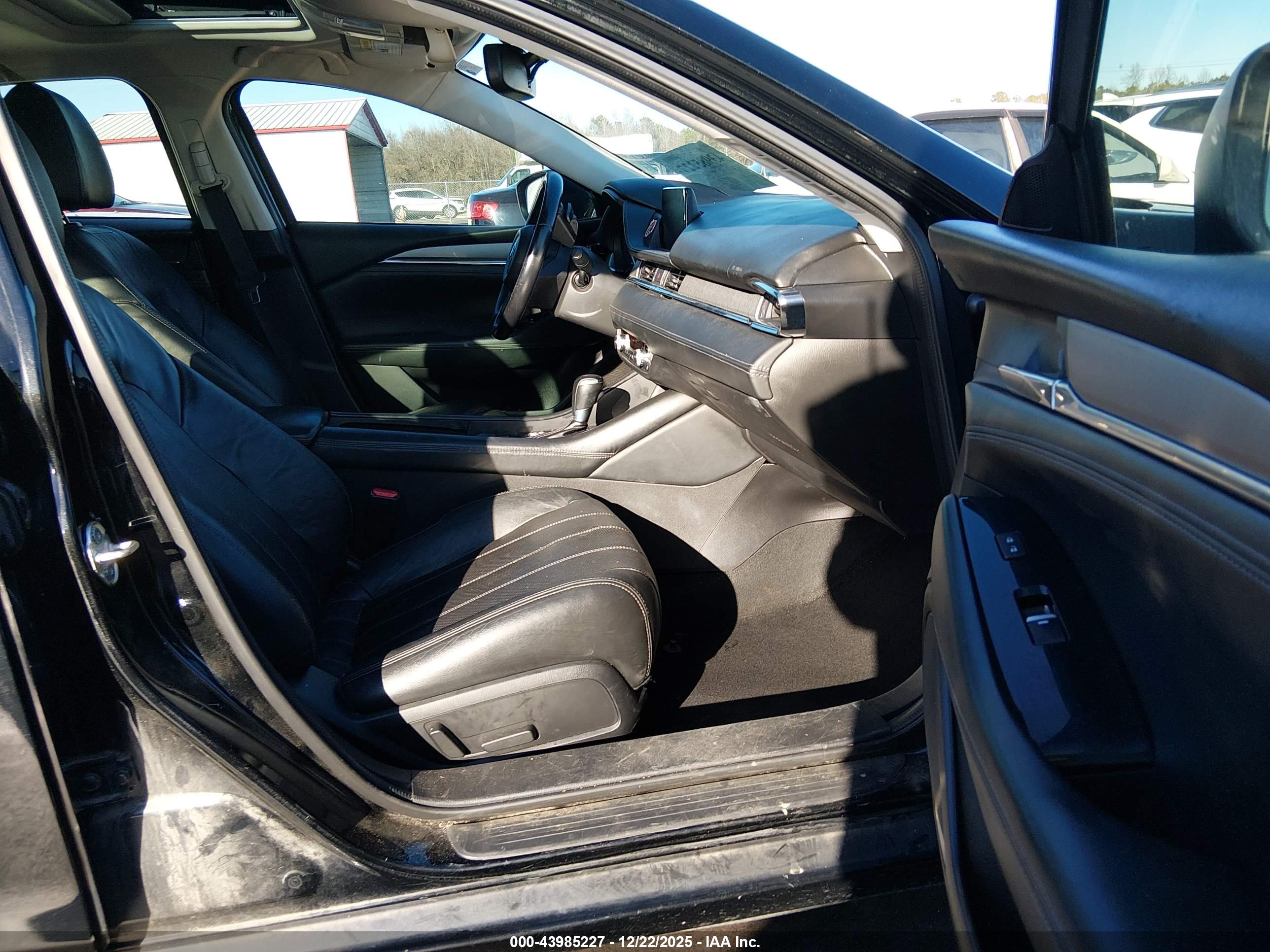 MAZDA MAZDA6 image 5