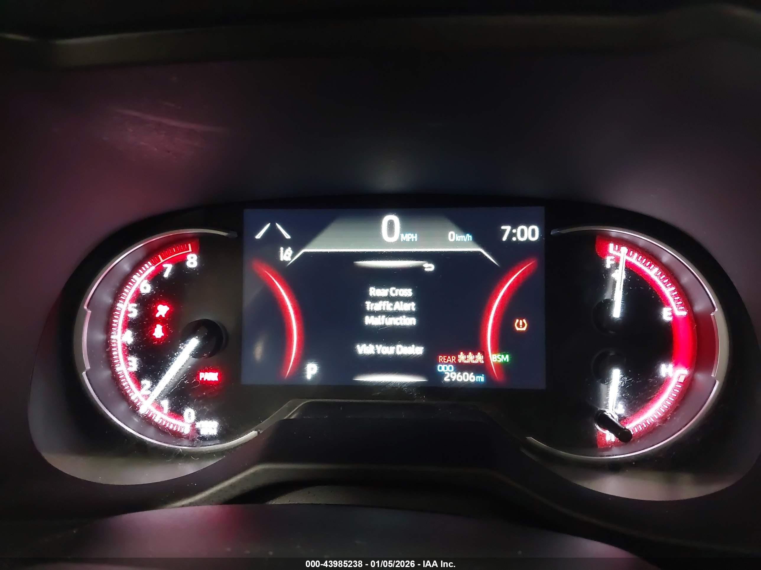 TOYOTA RAV4 image 7