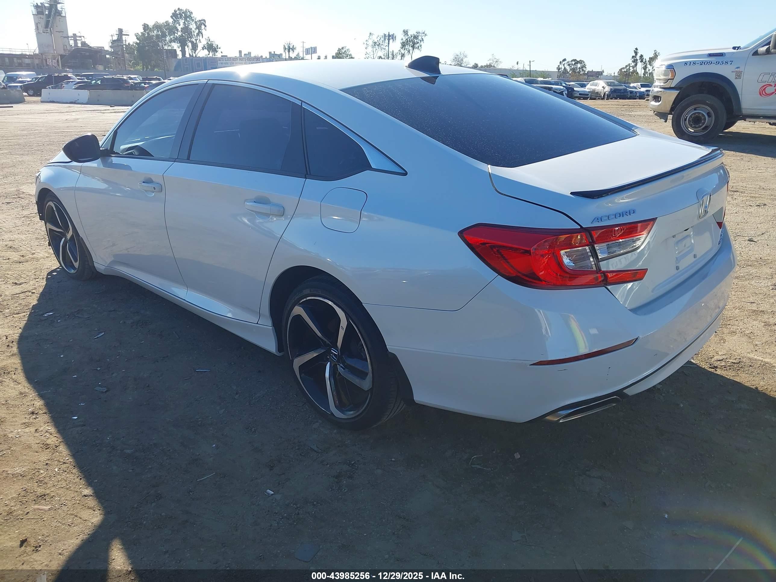 HONDA ACCORD image 3