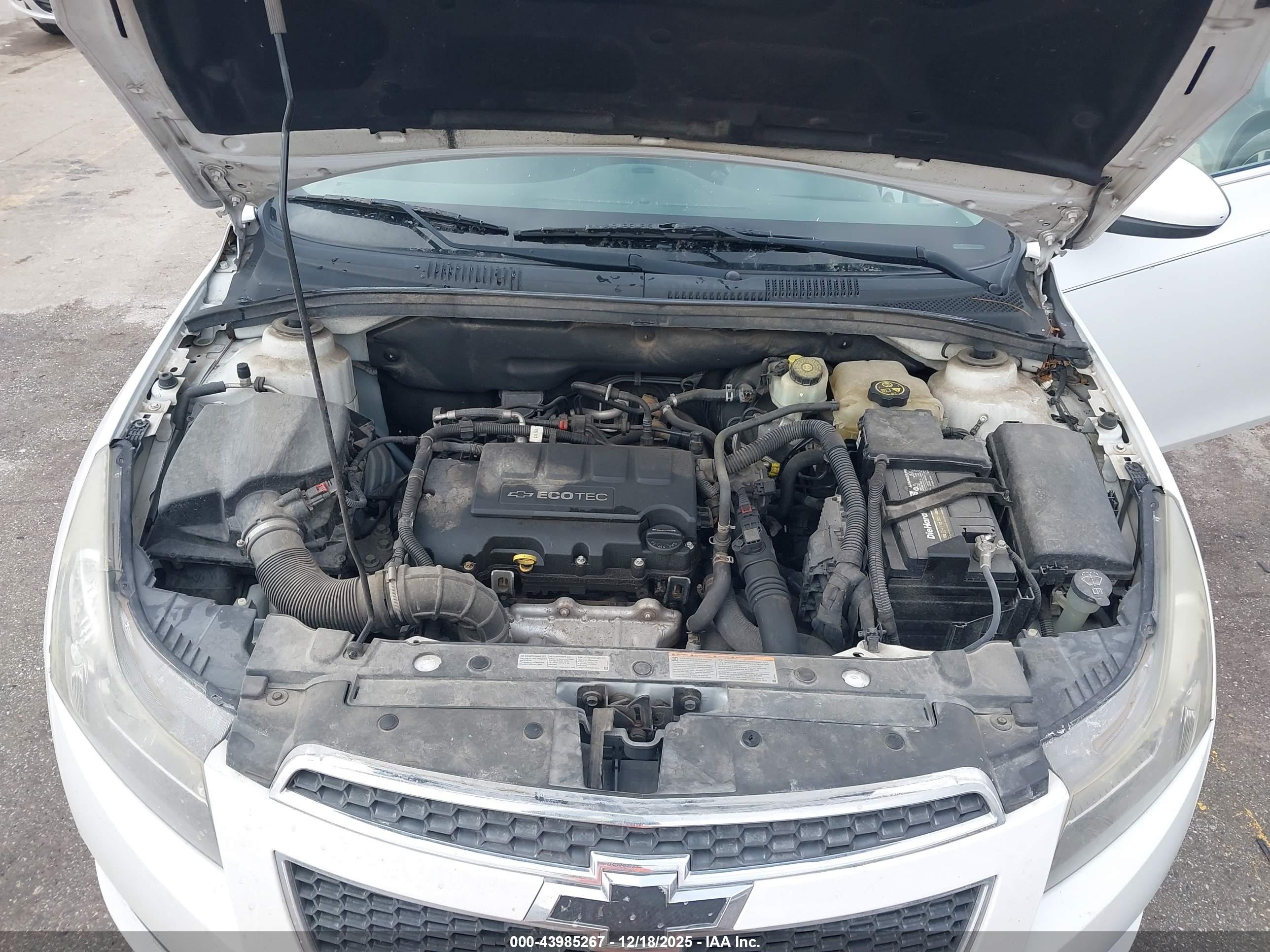 CHEVROLET CRUZE image 10
