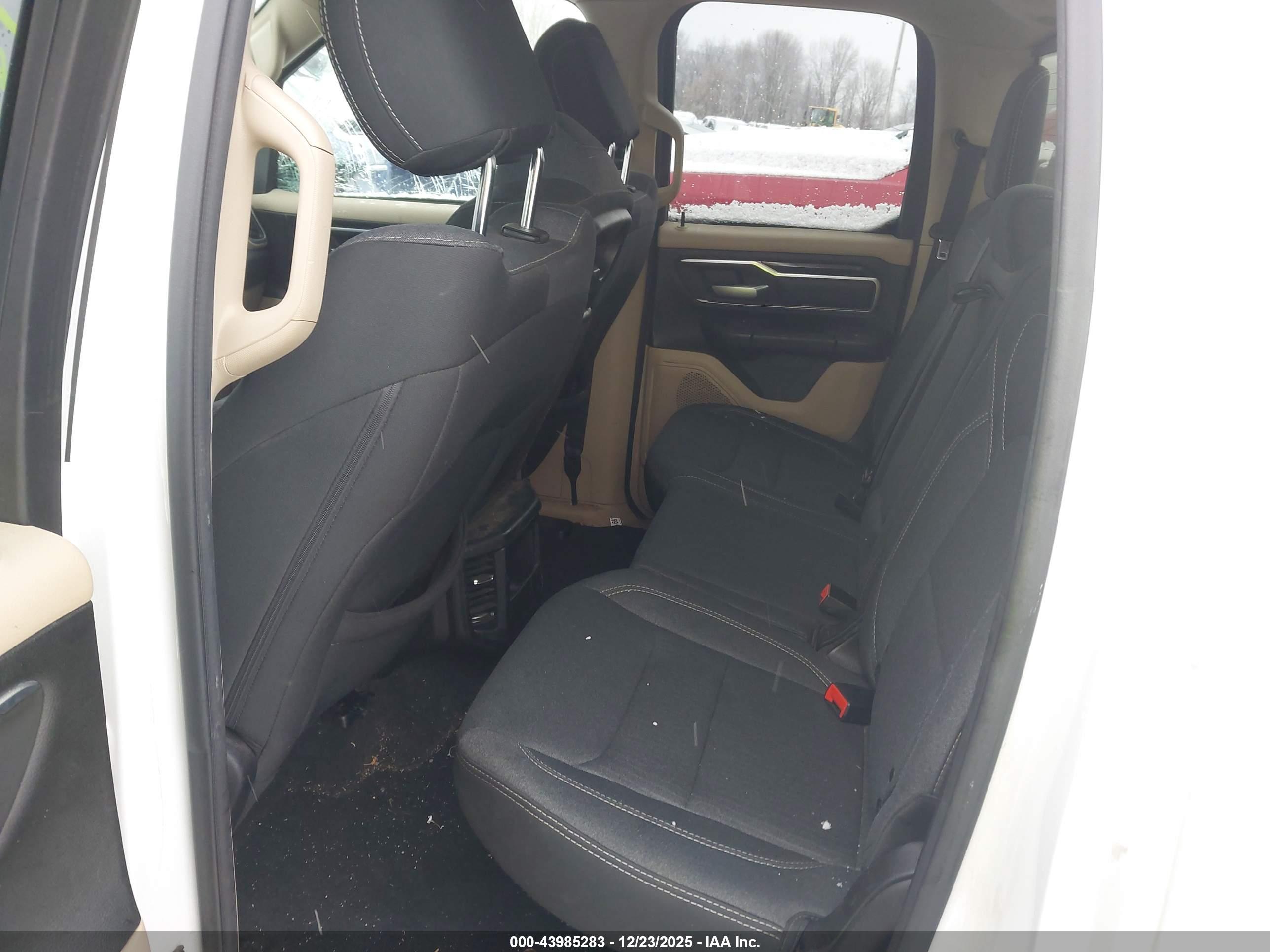 RAM 1500 image 8