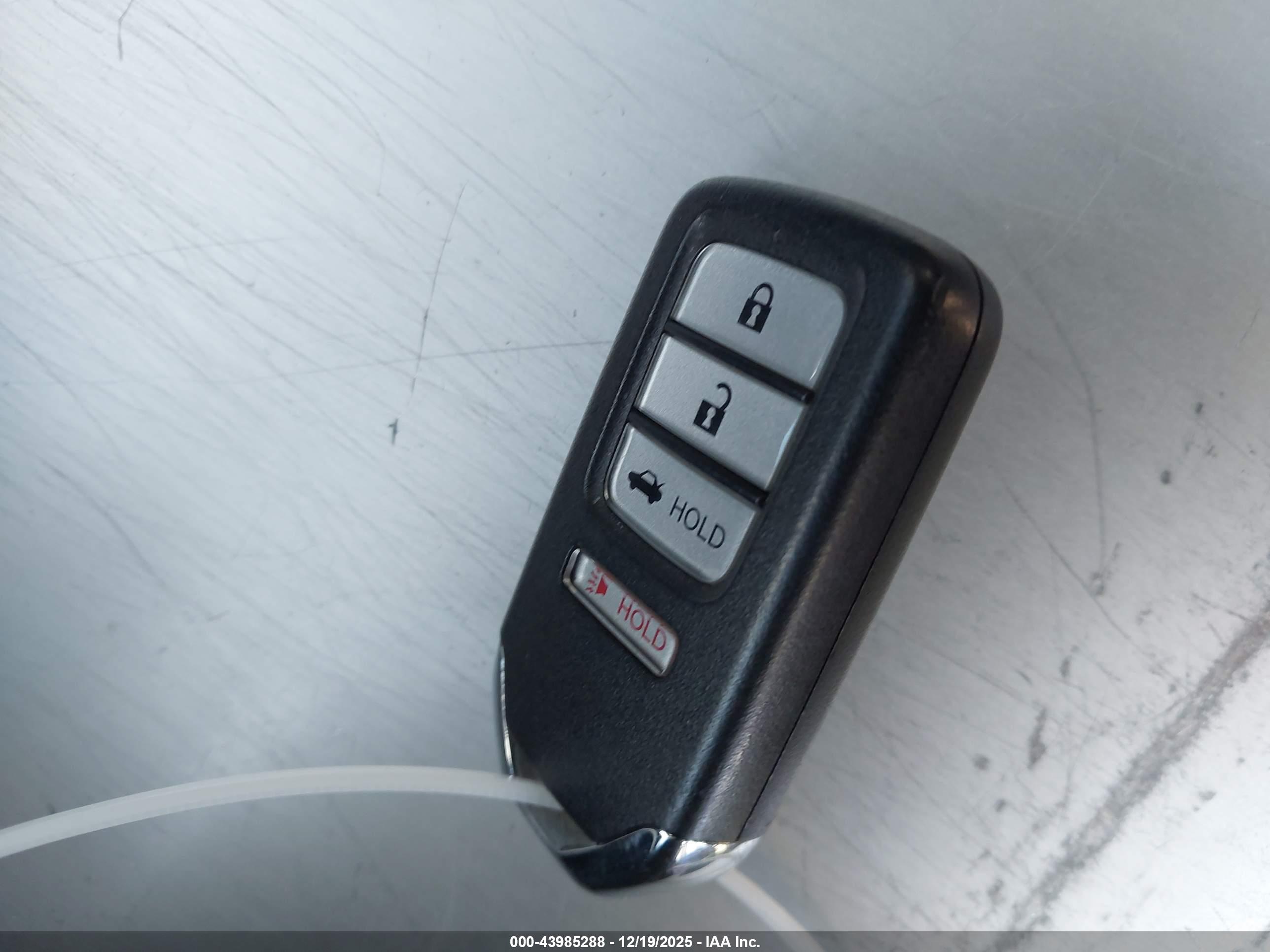 HONDA ACCORD image 11