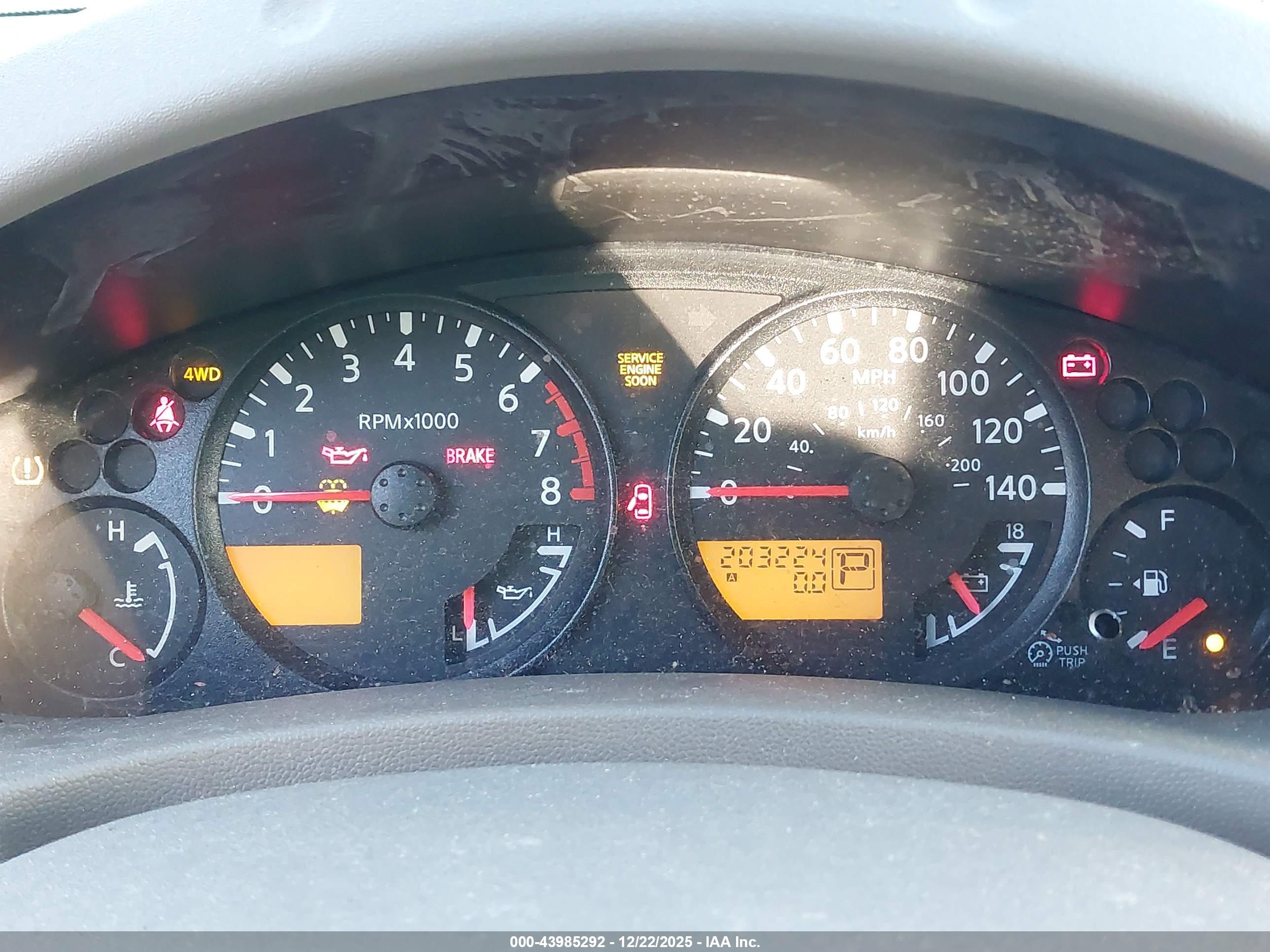 NISSAN FRONTIER image 7
