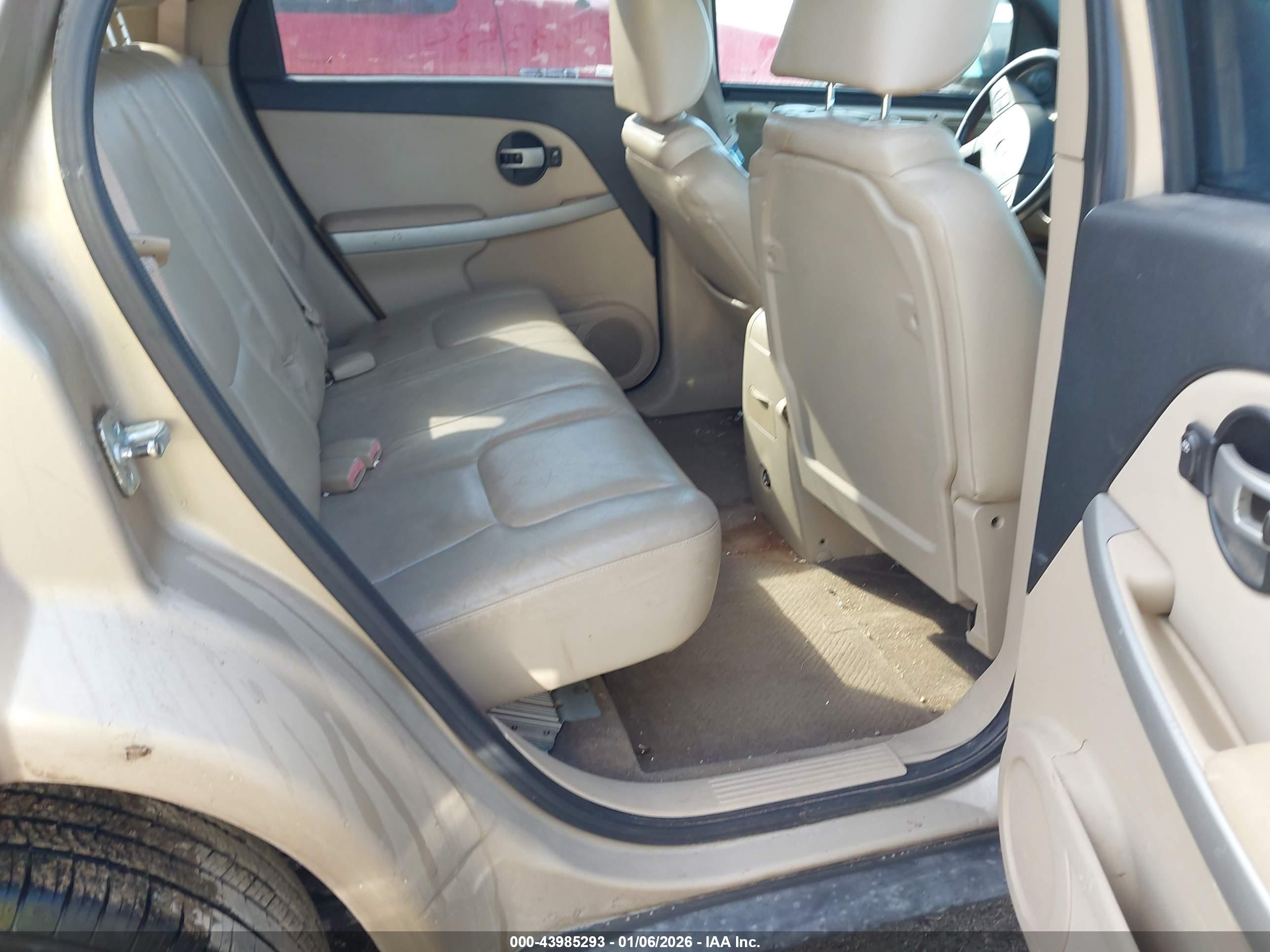 CHEVROLET EQUINOX image 8