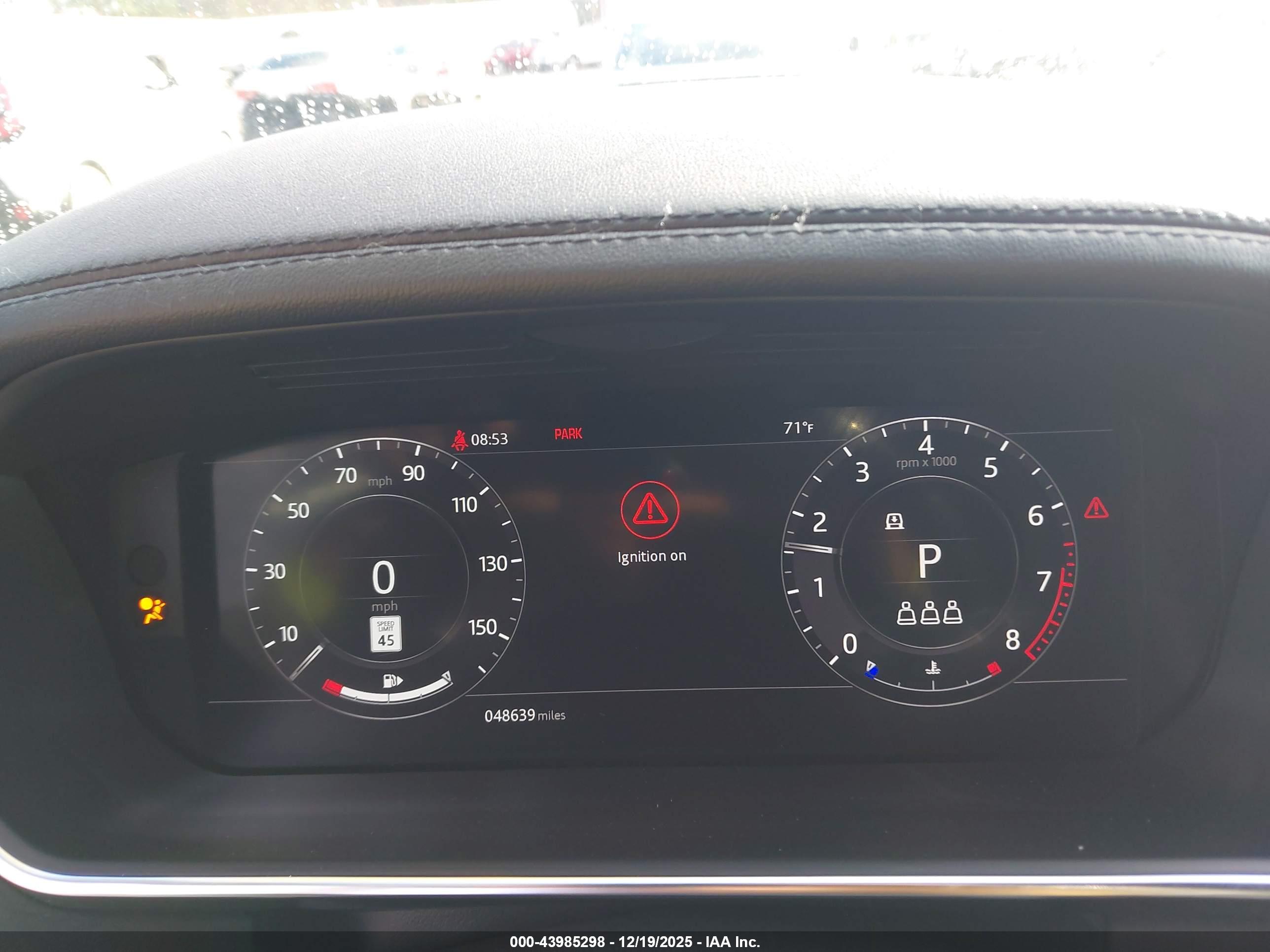 LAND ROVER image 7