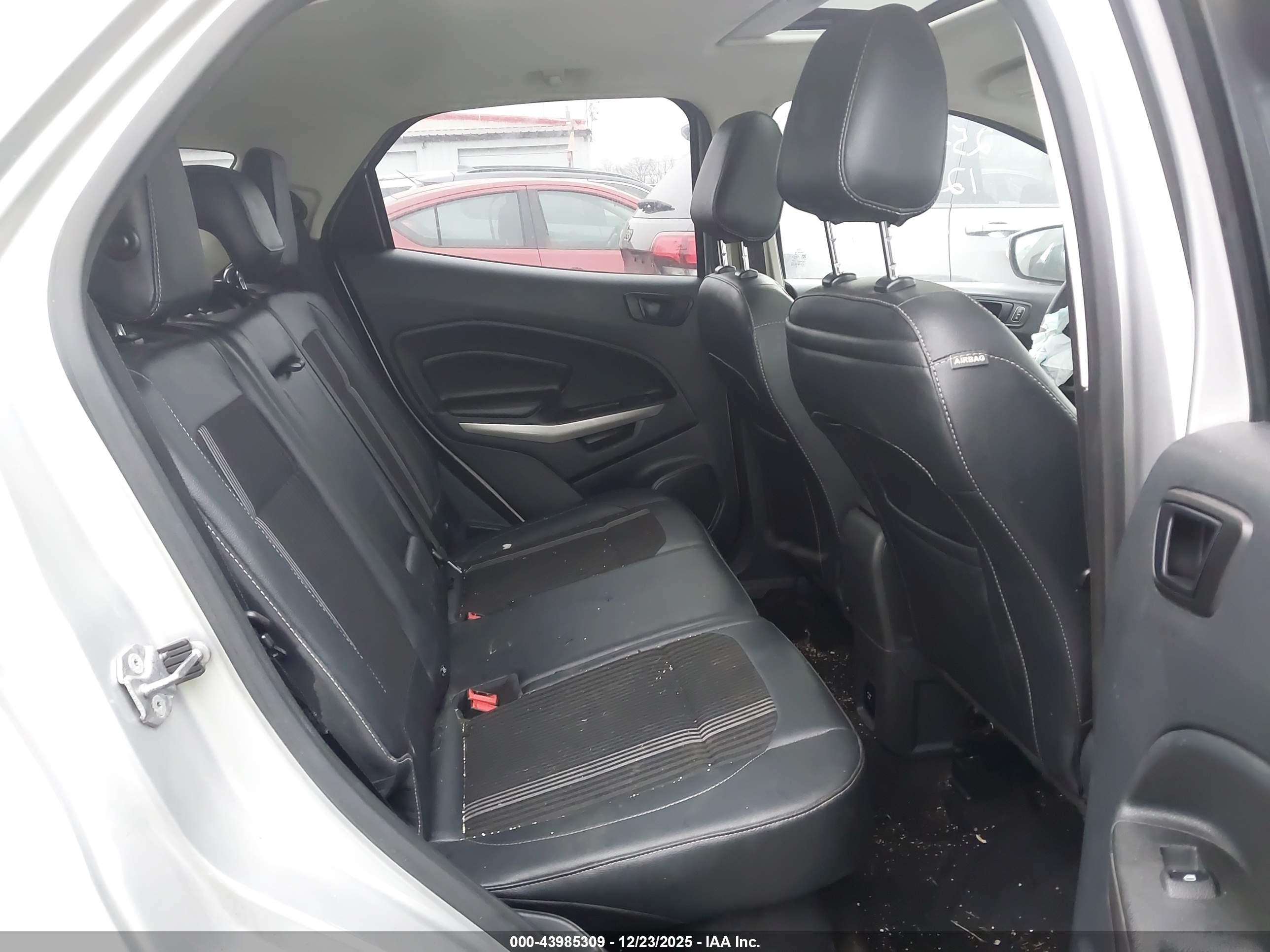 FORD ECOSPORT image 8