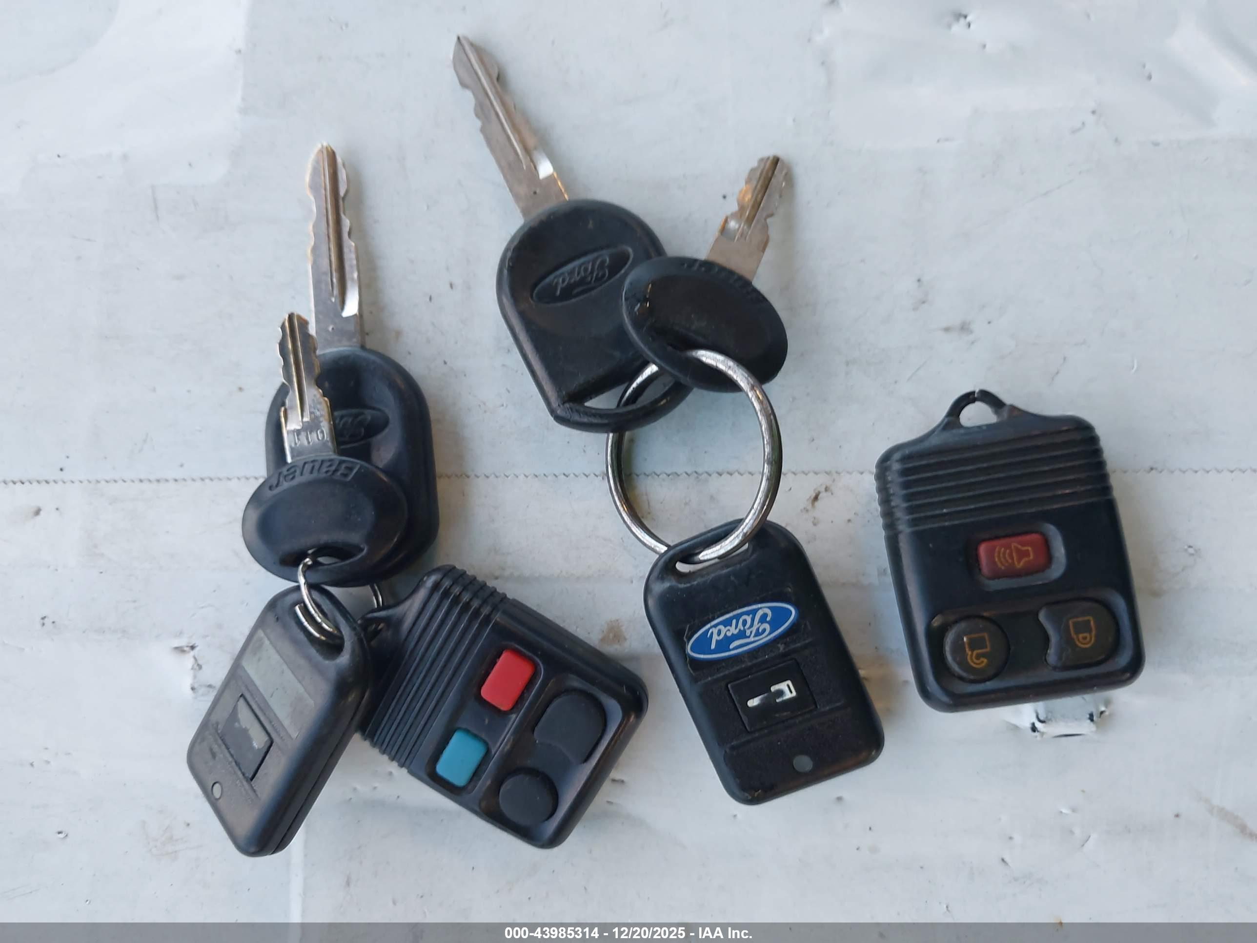 FORD F-150 image 11