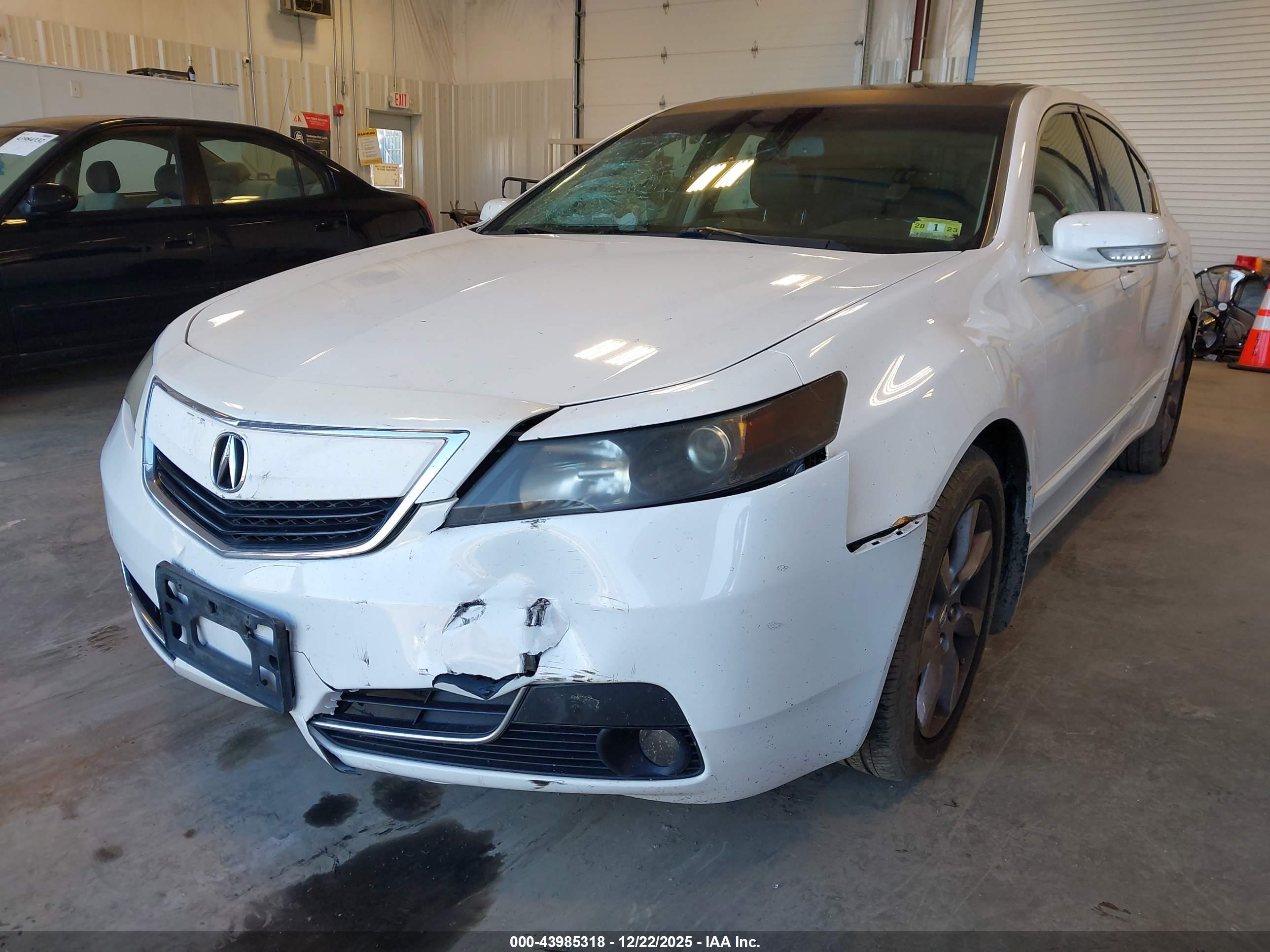 ACURA TL image 2
