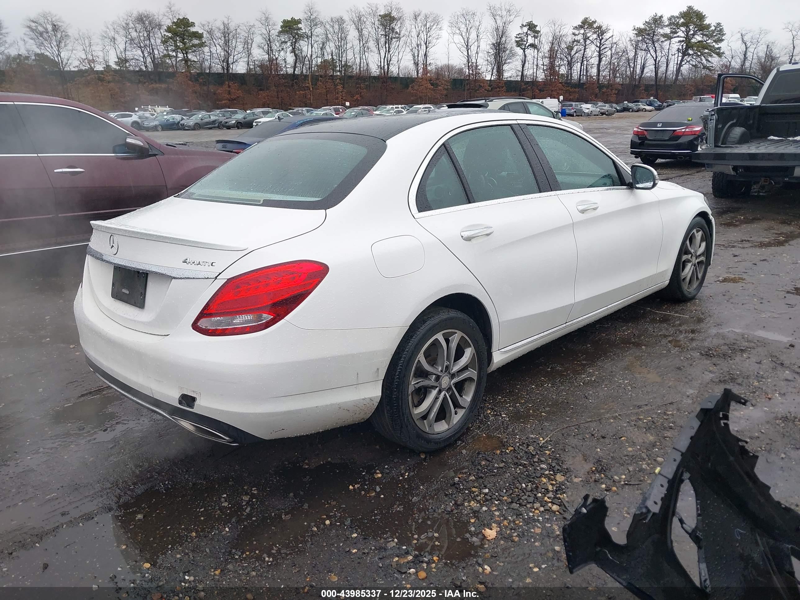 MERCEDES-BENZ C image 4