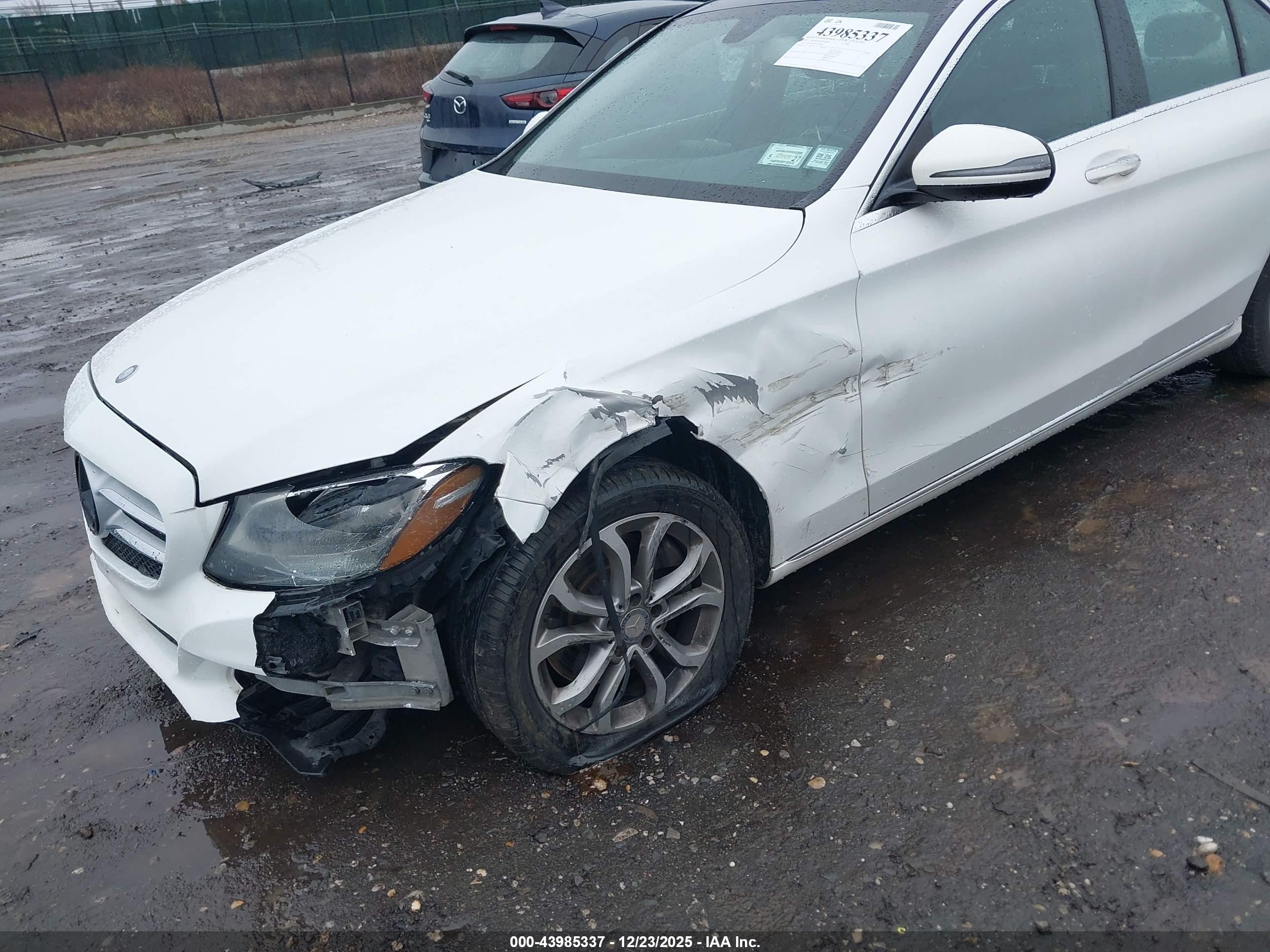 MERCEDES-BENZ C image 6