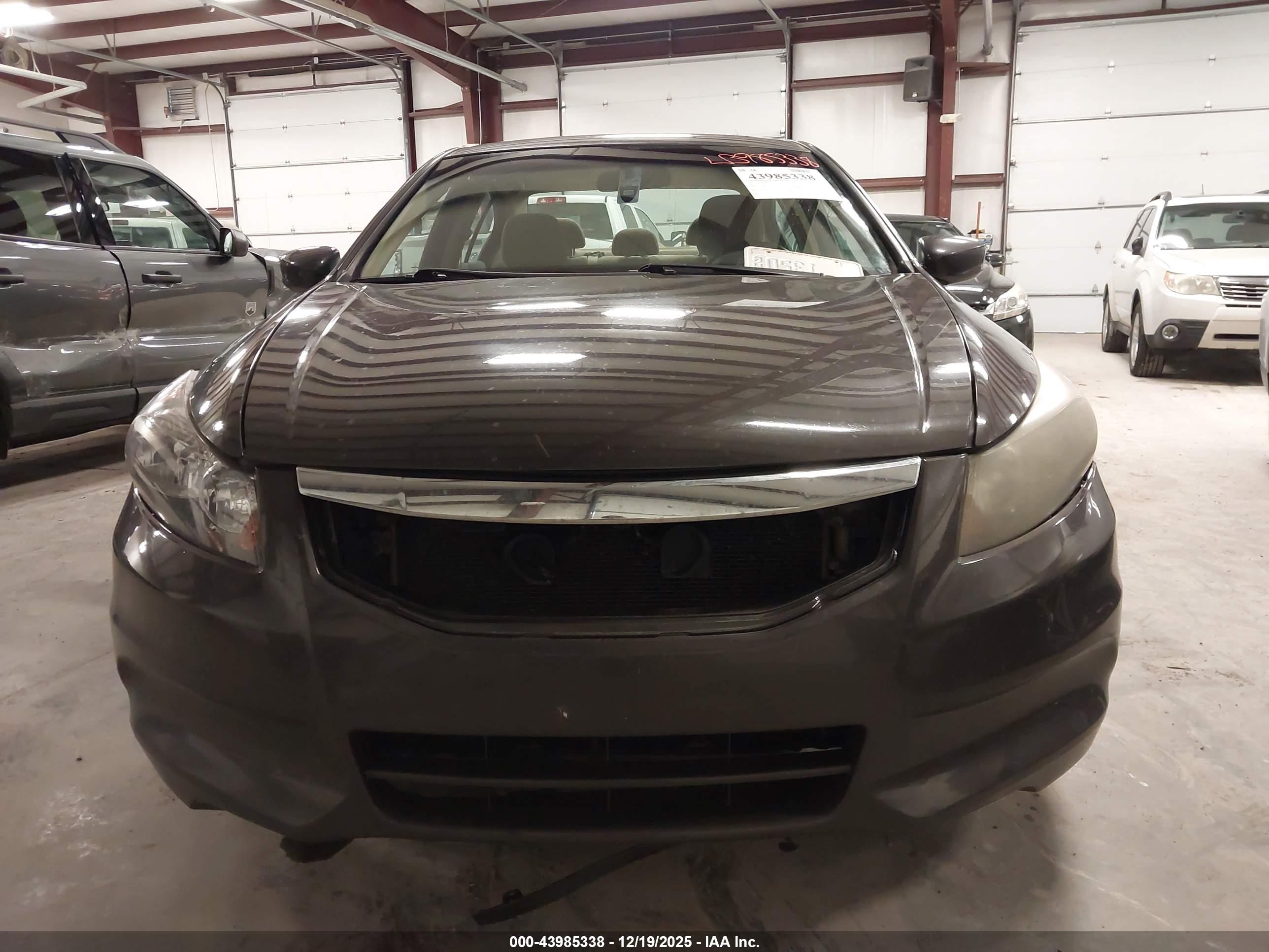 HONDA ACCORD image 6