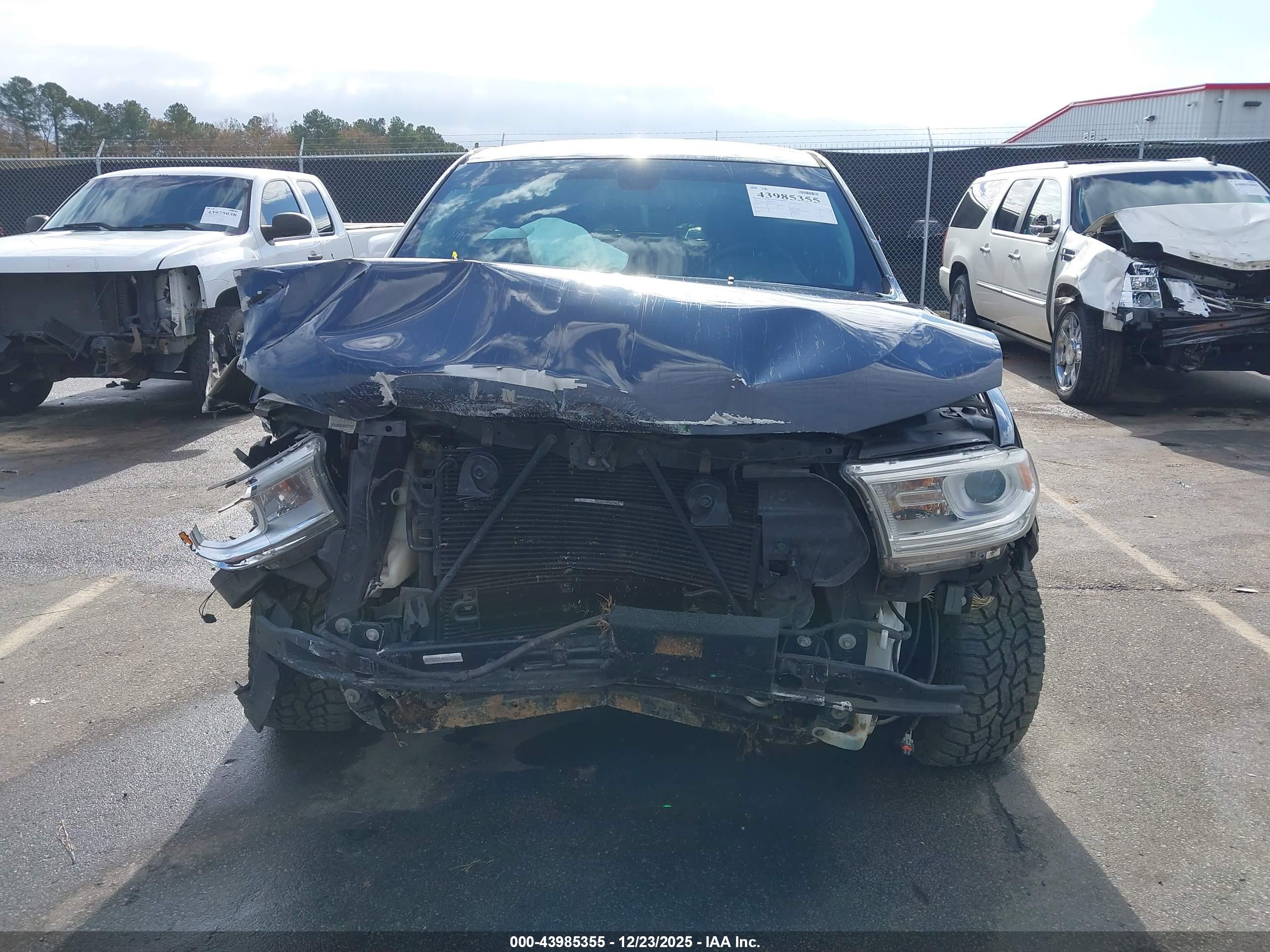 DODGE DURANGO image 6