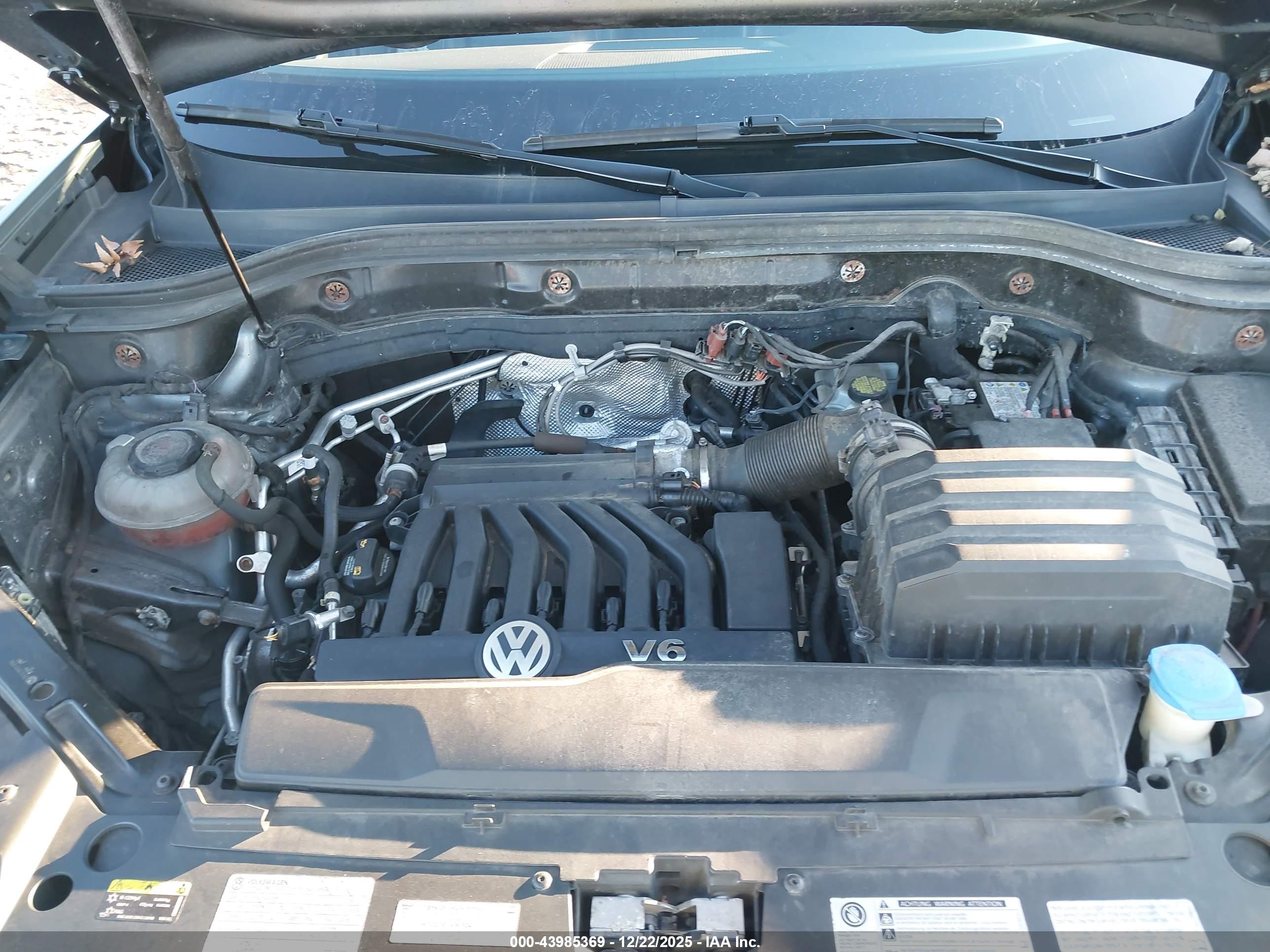 VOLKSWAGEN ATLAS image 10
