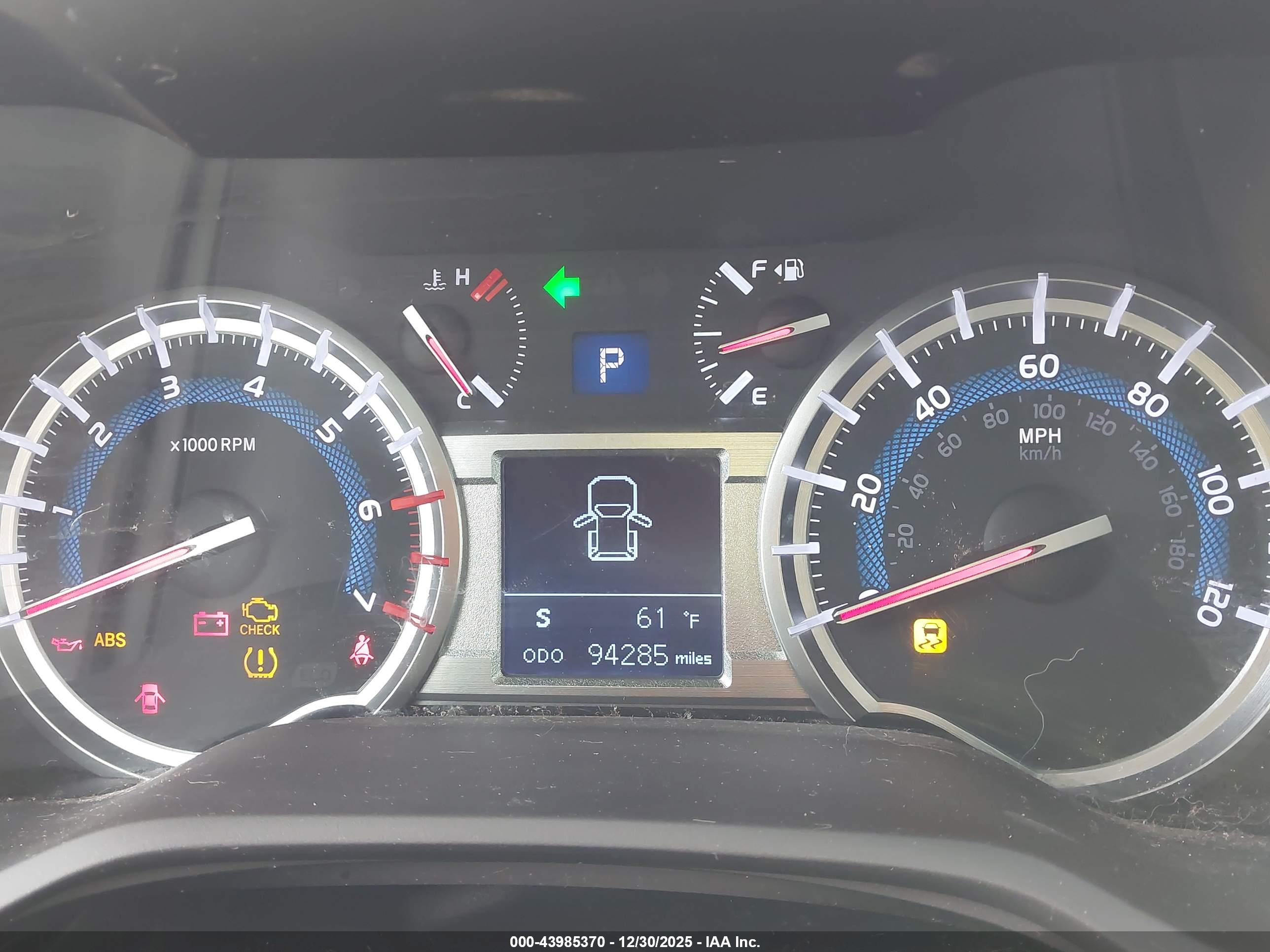 TOYOTA 4RUNNER image 7