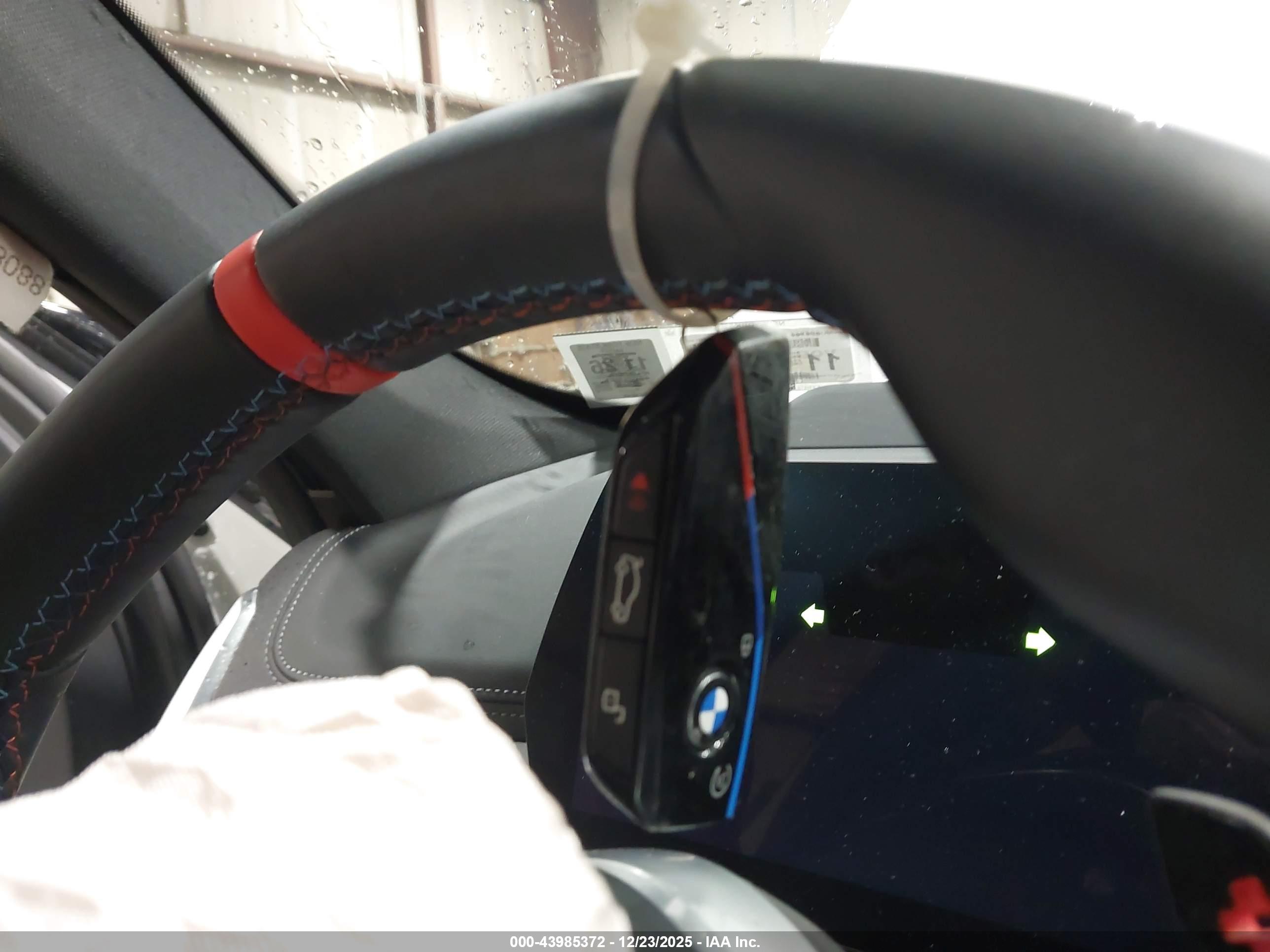 BMW X1 image 11