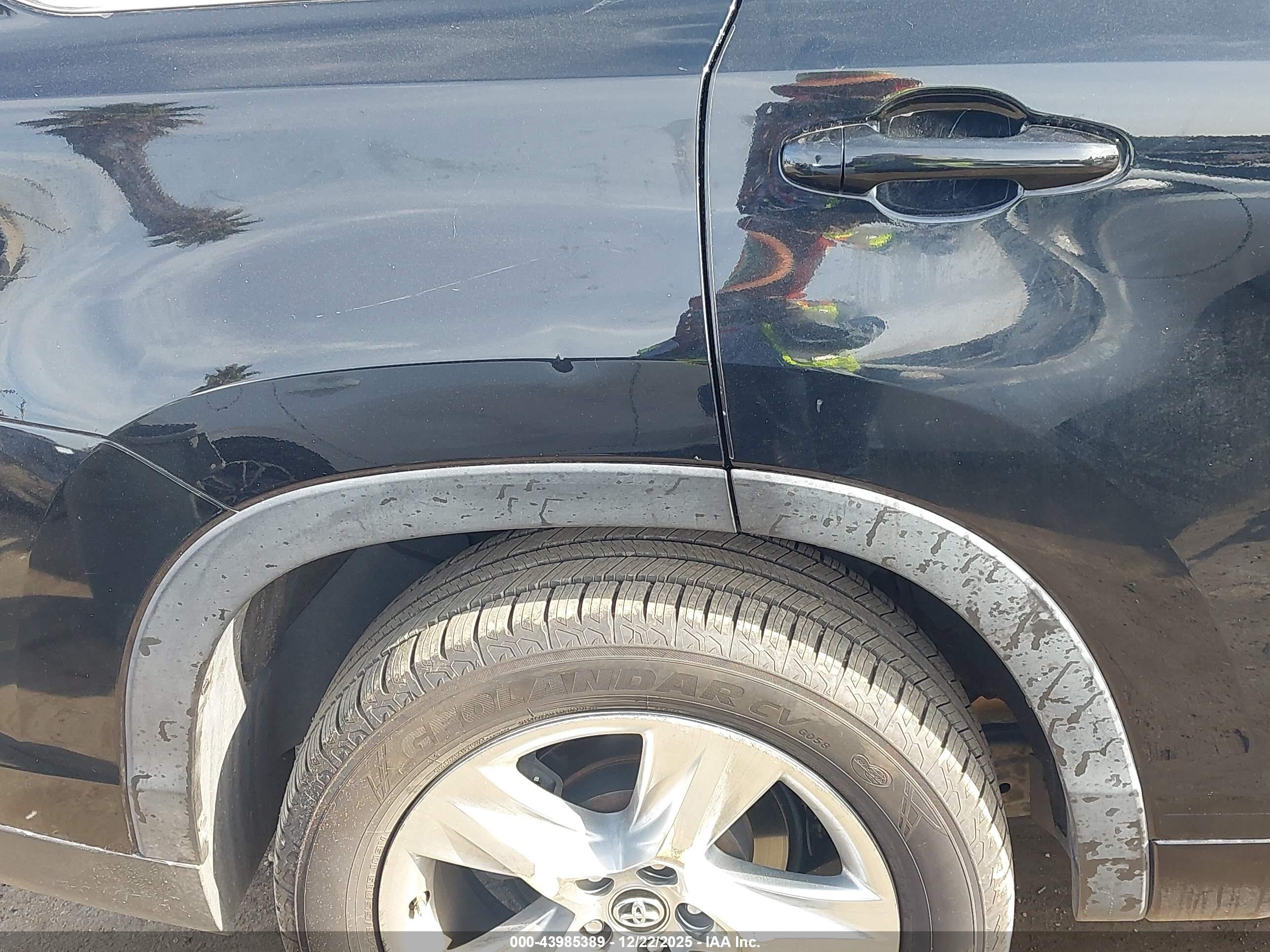 TOYOTA HIGHLANDER image 6