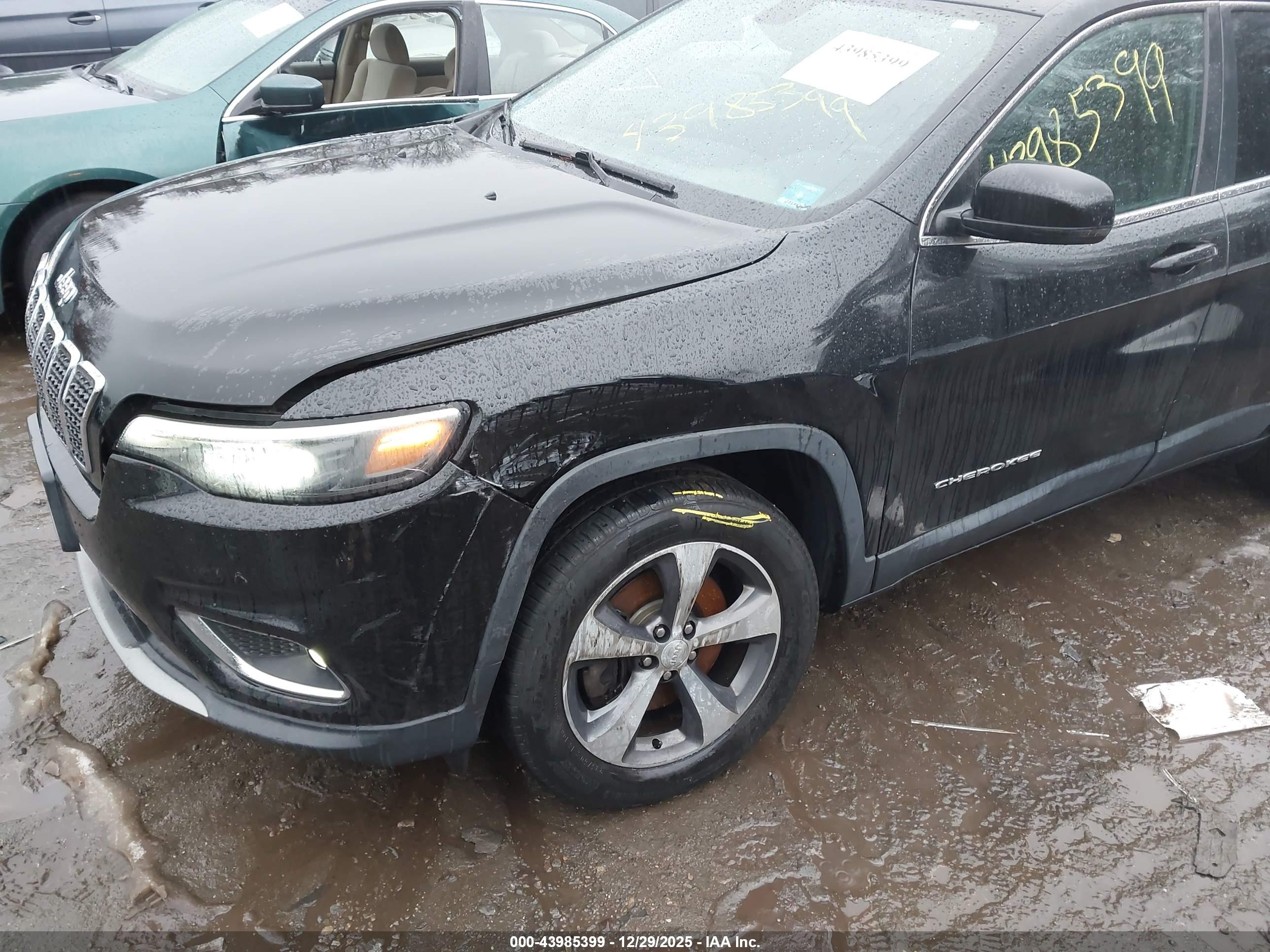 JEEP CHEROKEE image 2