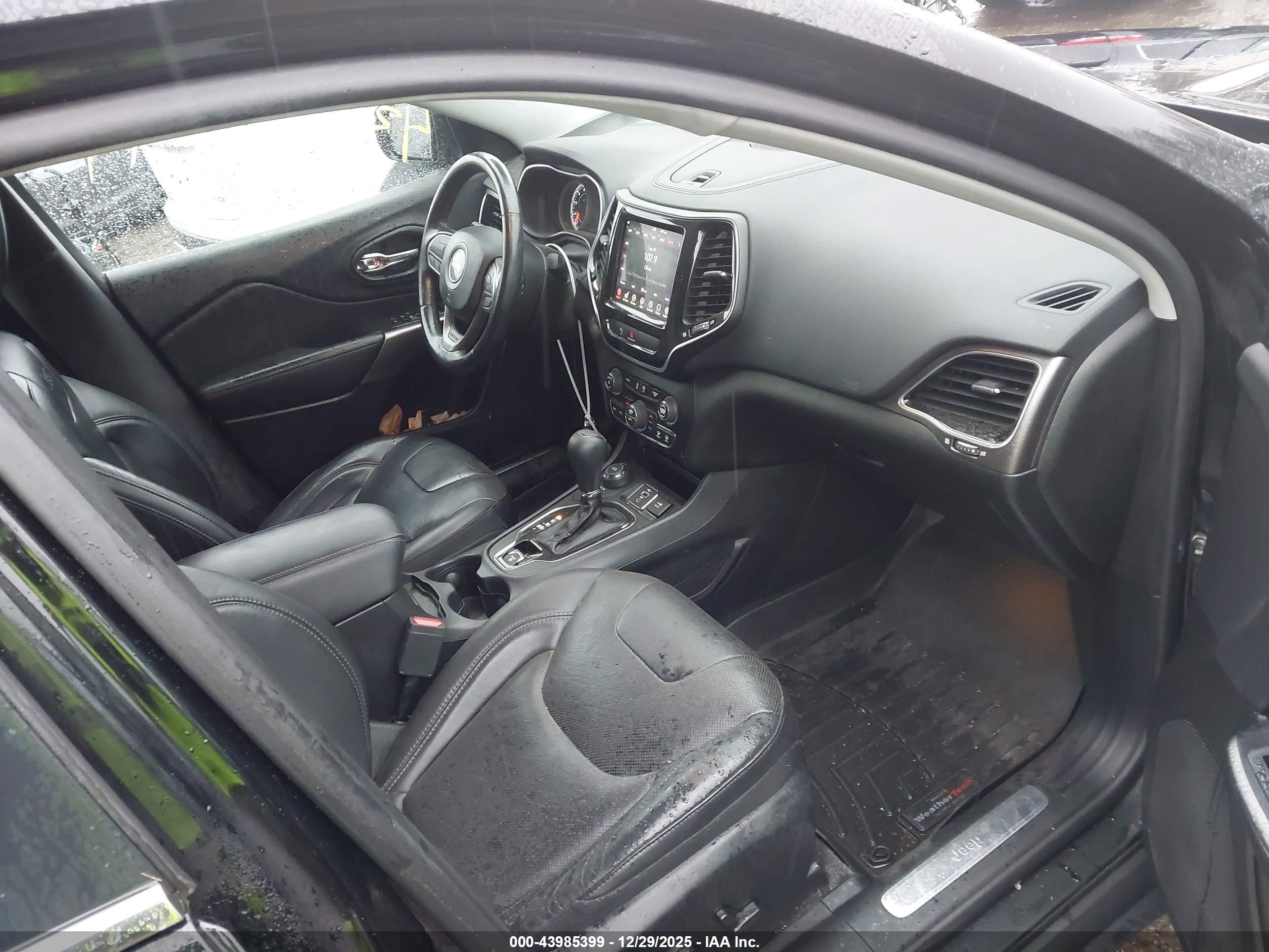 JEEP CHEROKEE image 5