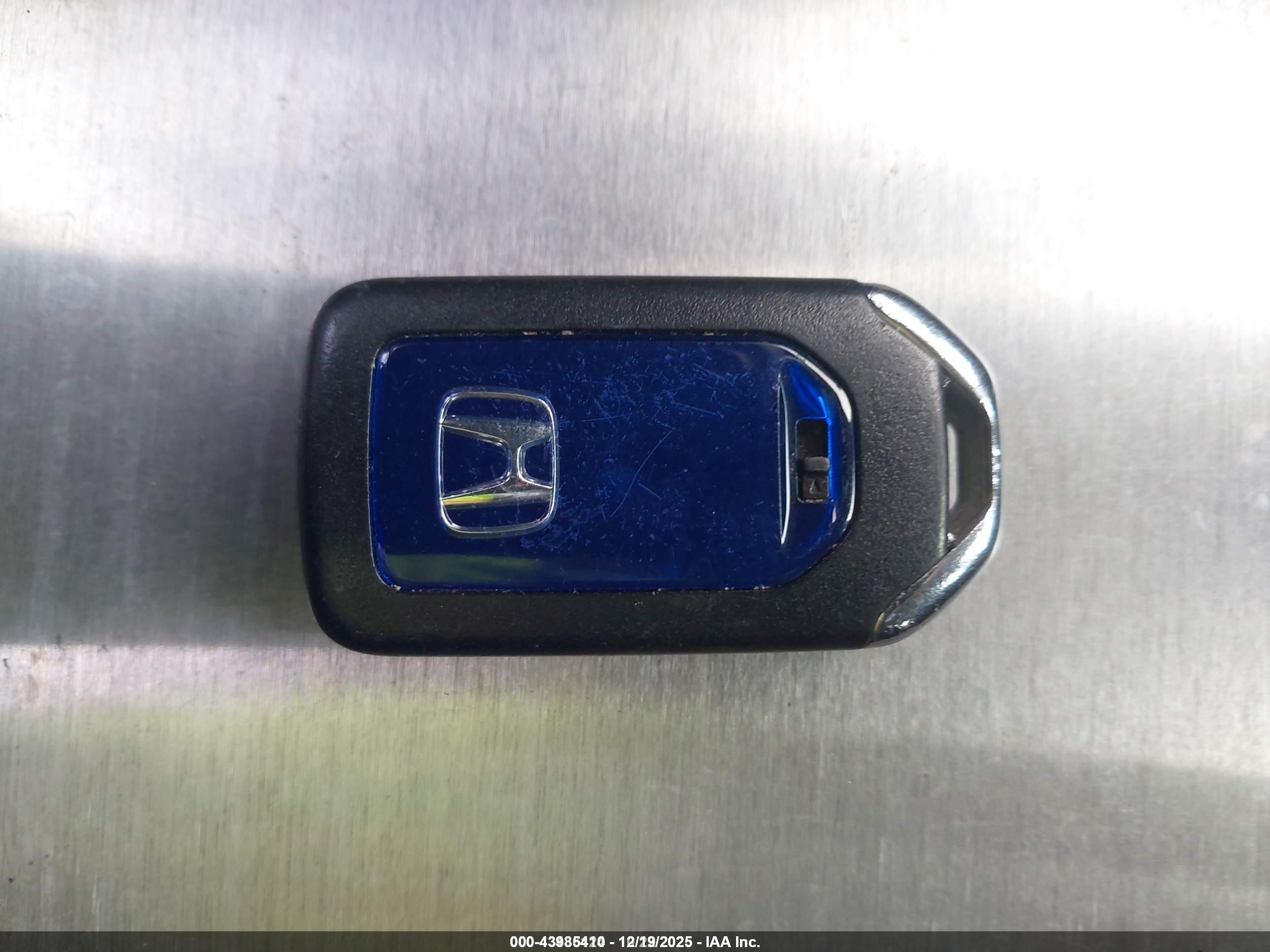 HONDA INSIGHT image 11