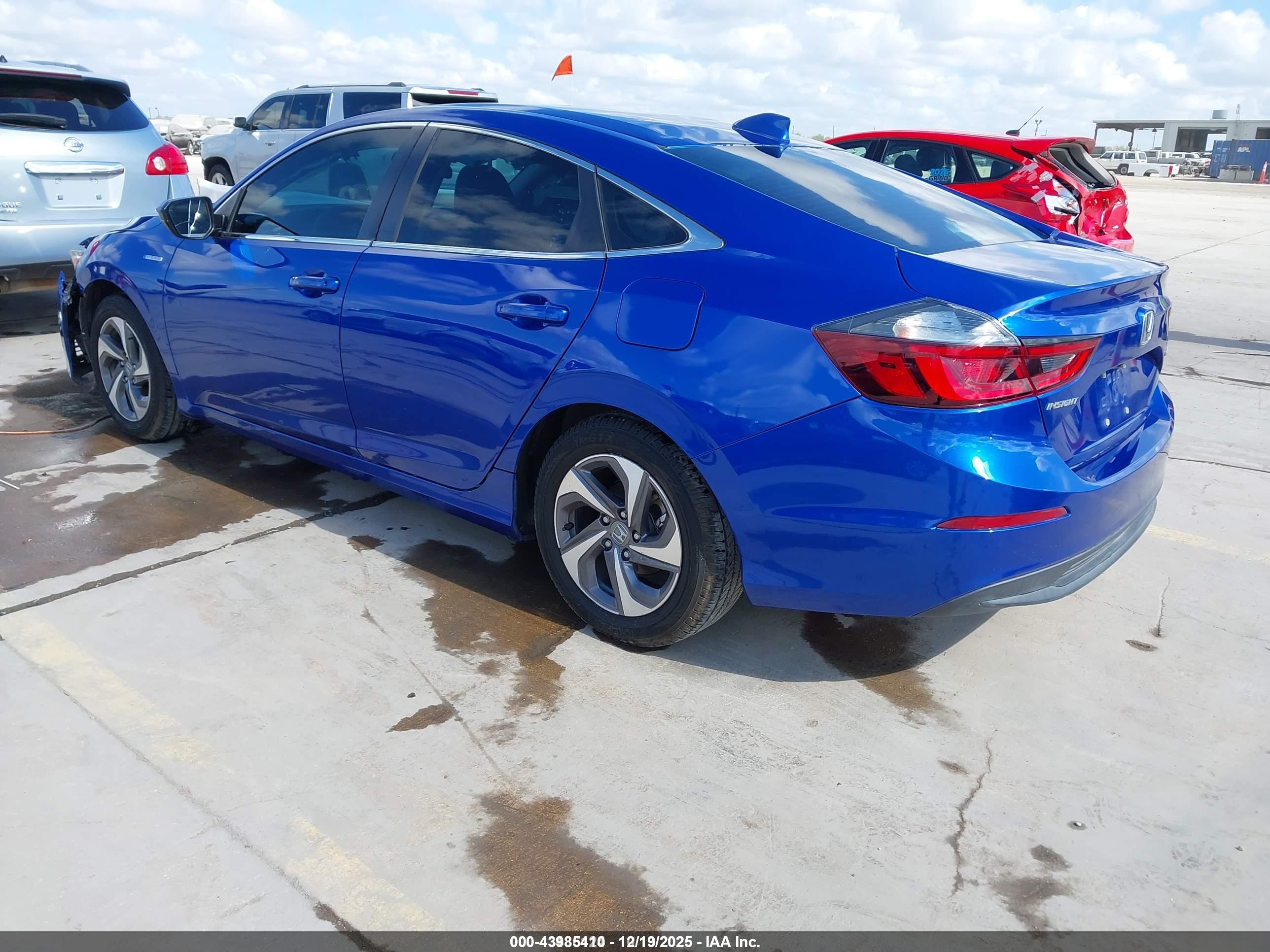 HONDA INSIGHT image 3