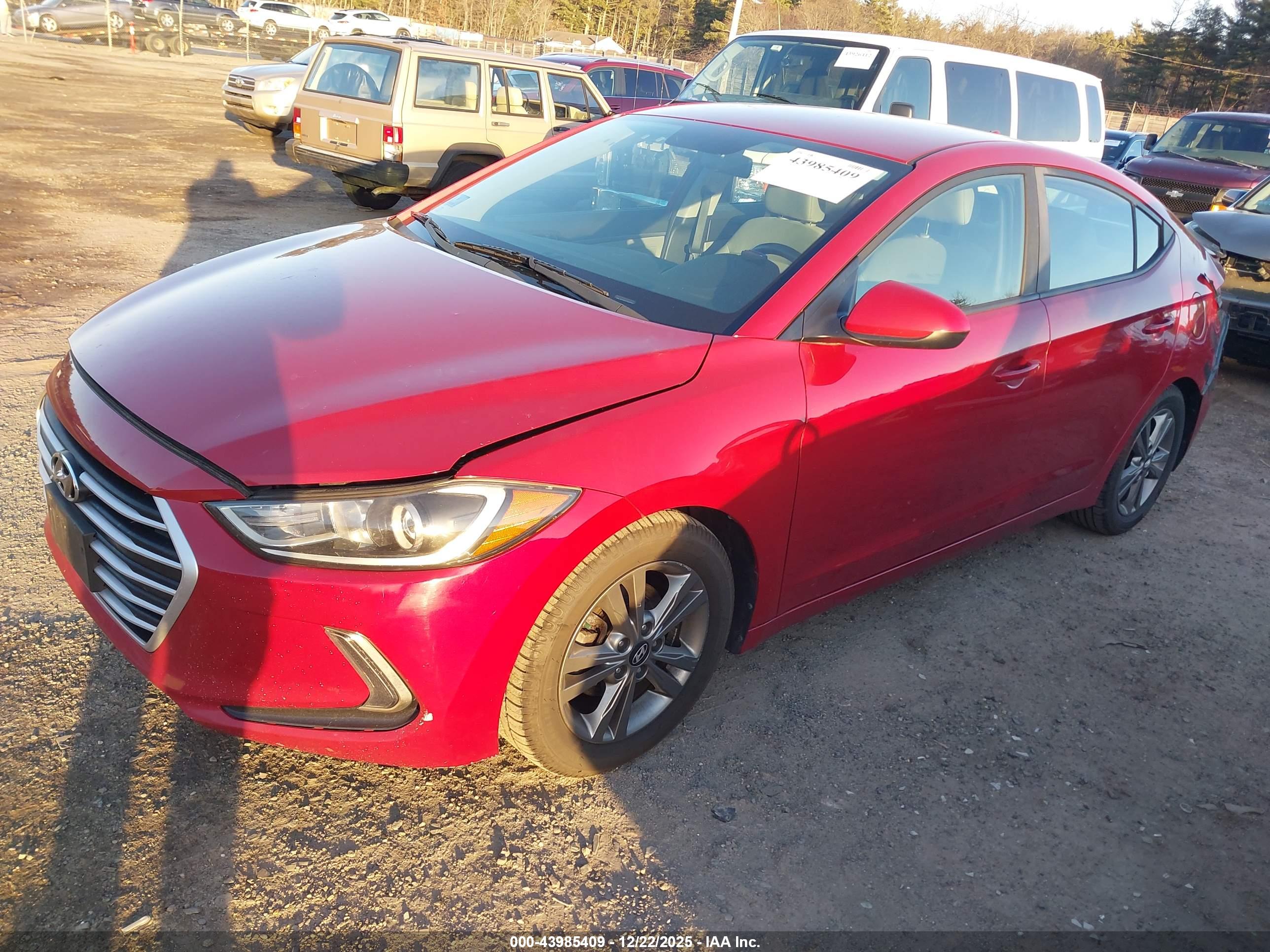 HYUNDAI ELANTRA image 2