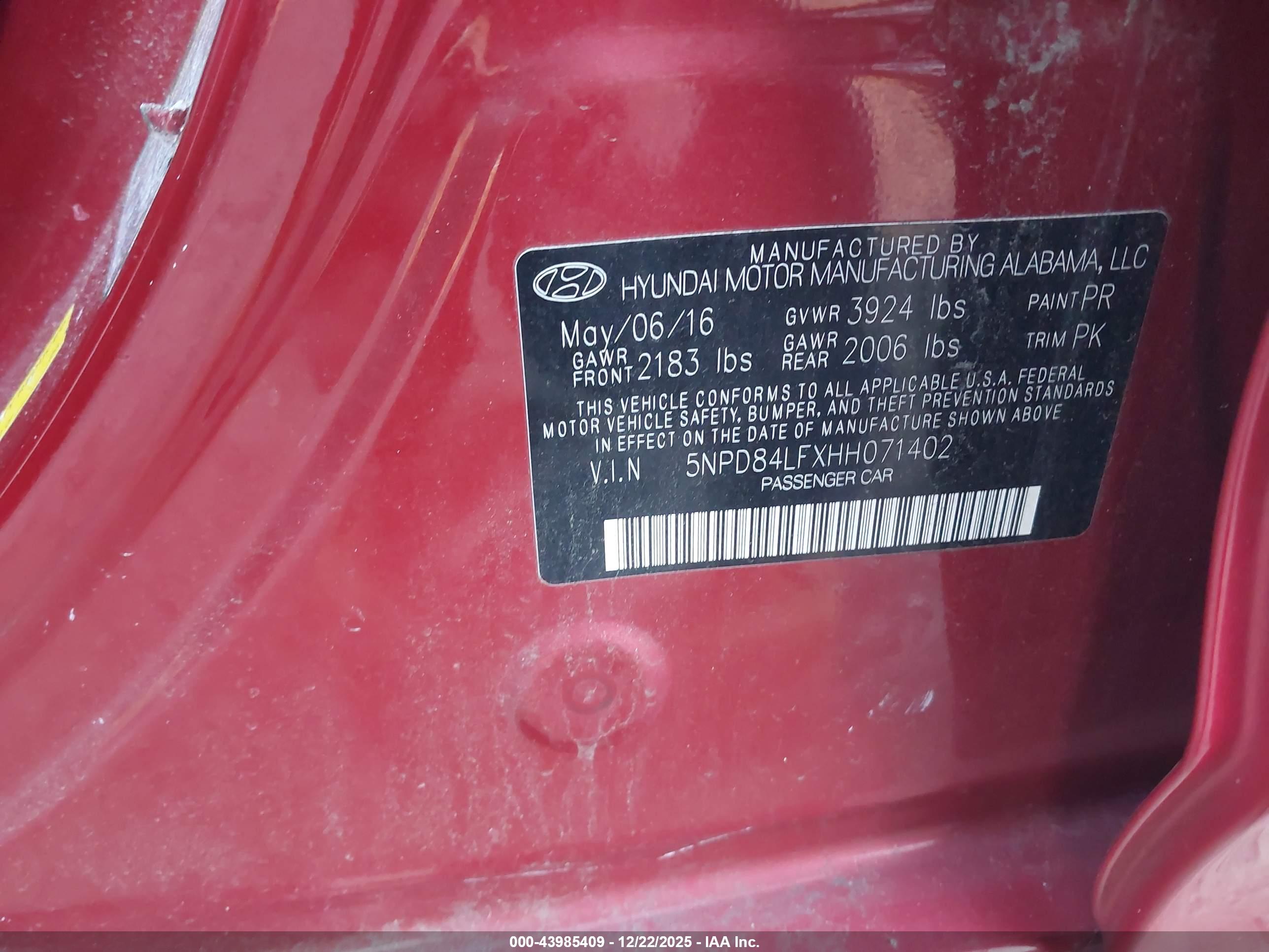 HYUNDAI ELANTRA image 9