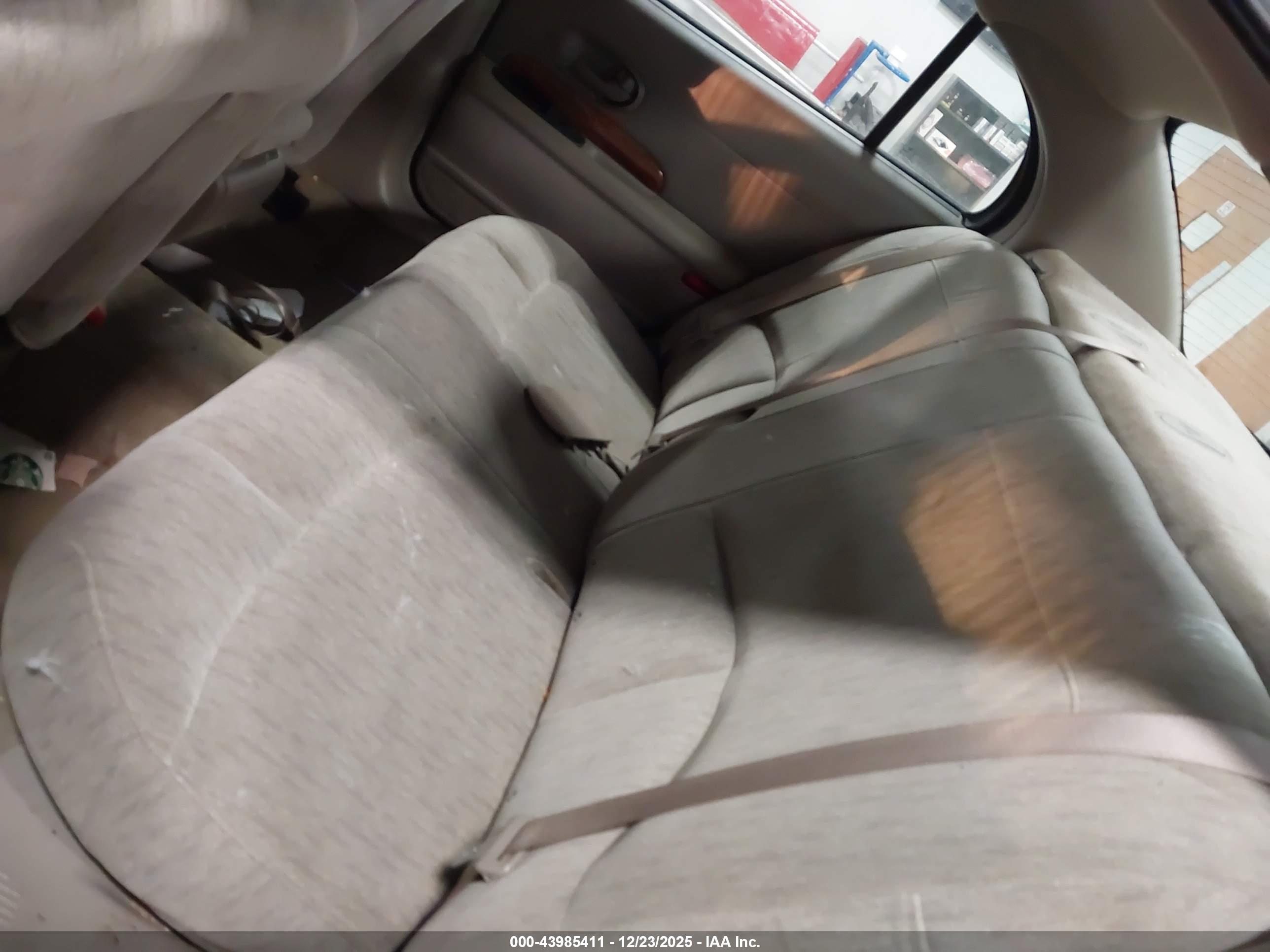 BUICK LESABRE image 8