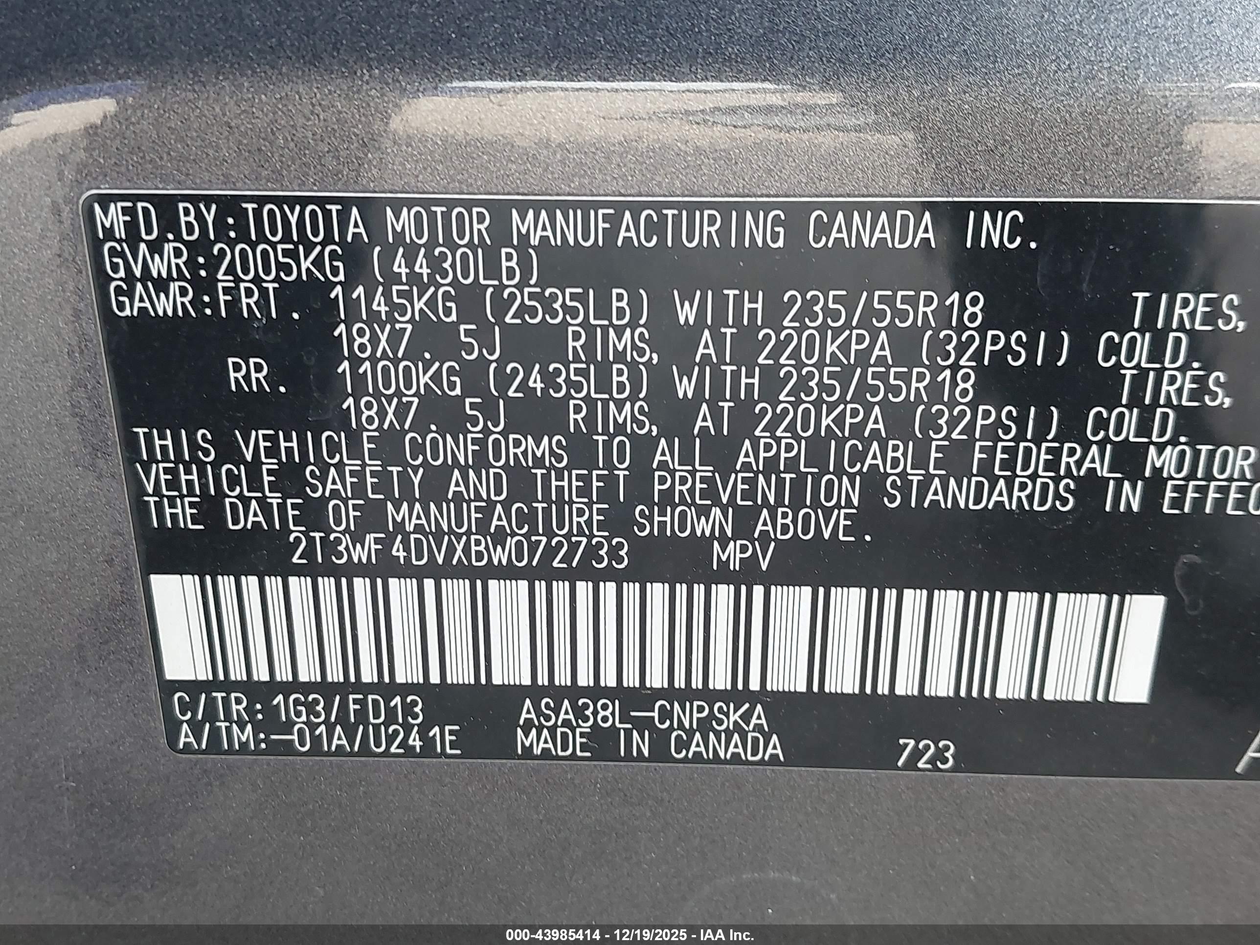 TOYOTA RAV4 image 9
