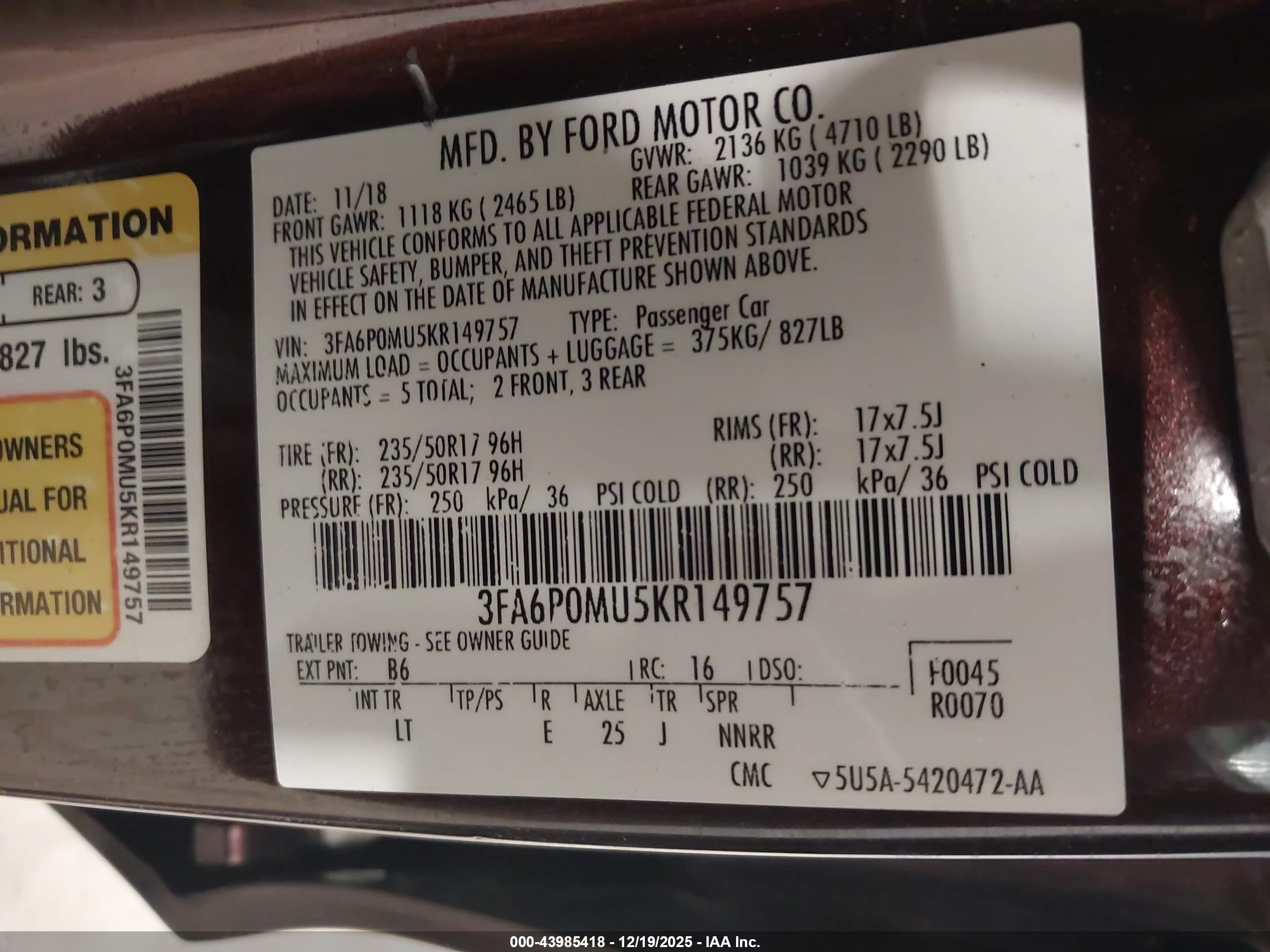 FORD FUSION image 9