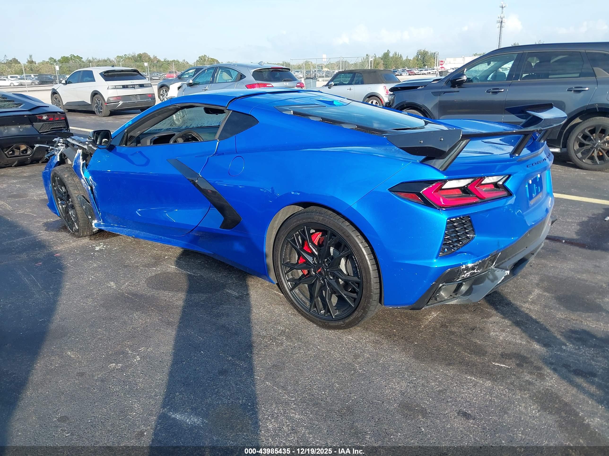 CHEVROLET CORVETTE image 3