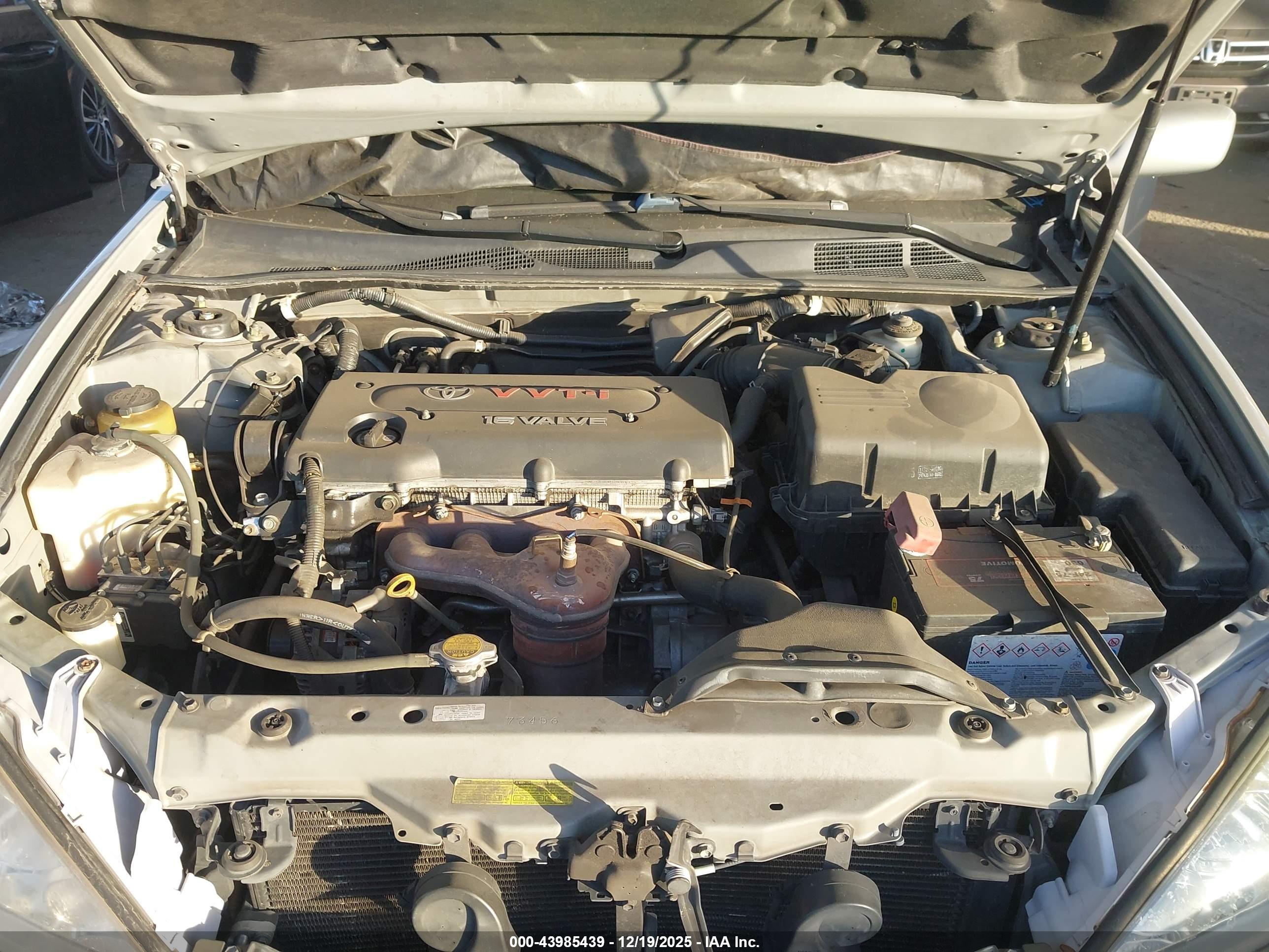 TOYOTA CAMRY image 10