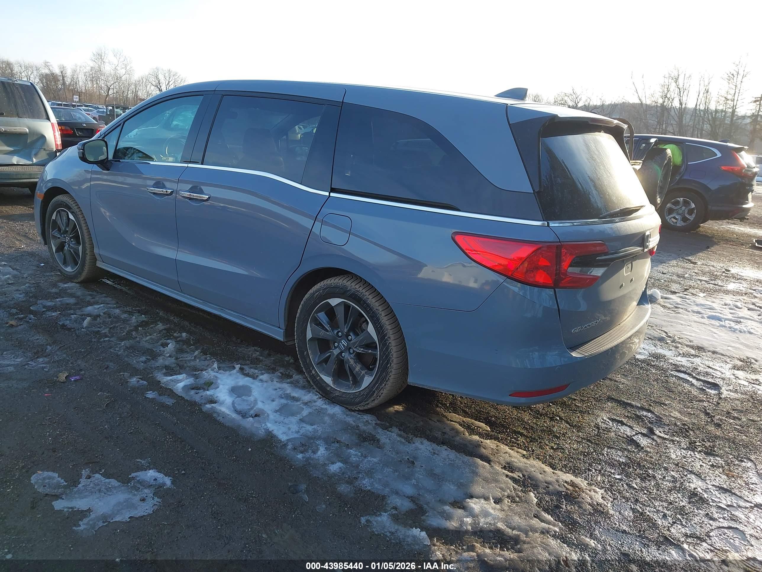 HONDA ODYSSEY image 3