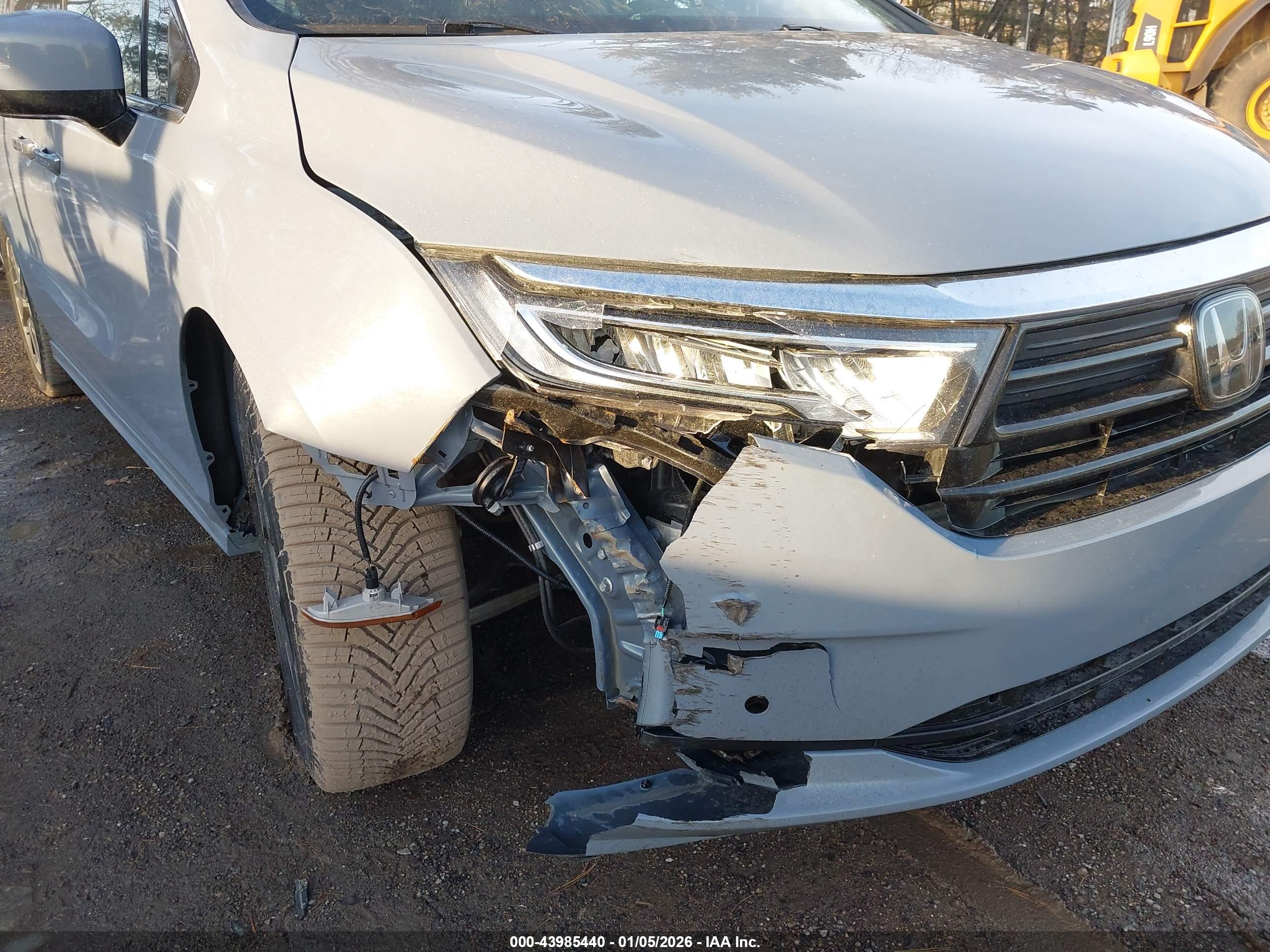 HONDA ODYSSEY image 6