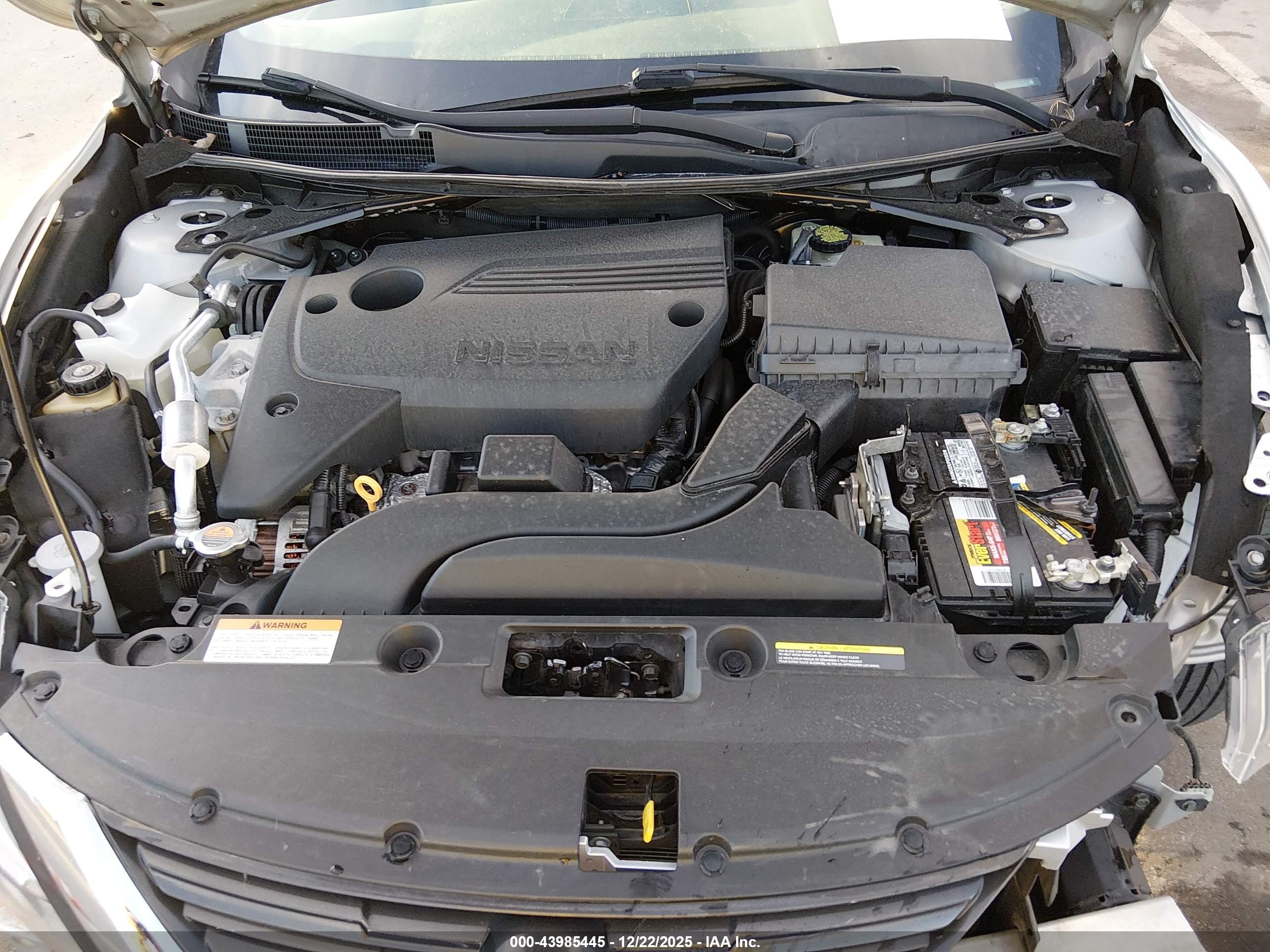 NISSAN ALTIMA image 10