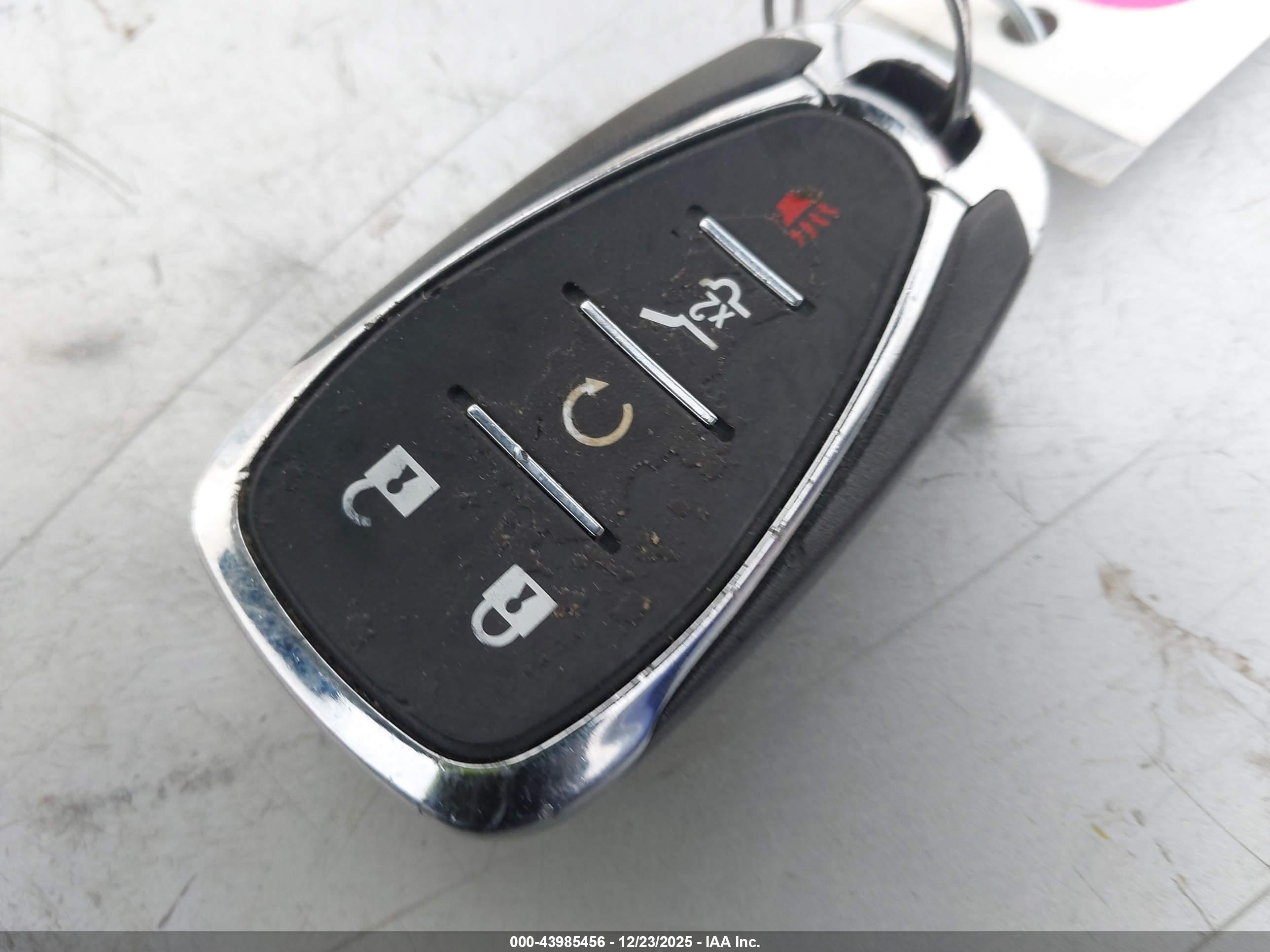 CHEVROLET EQUINOX image 11