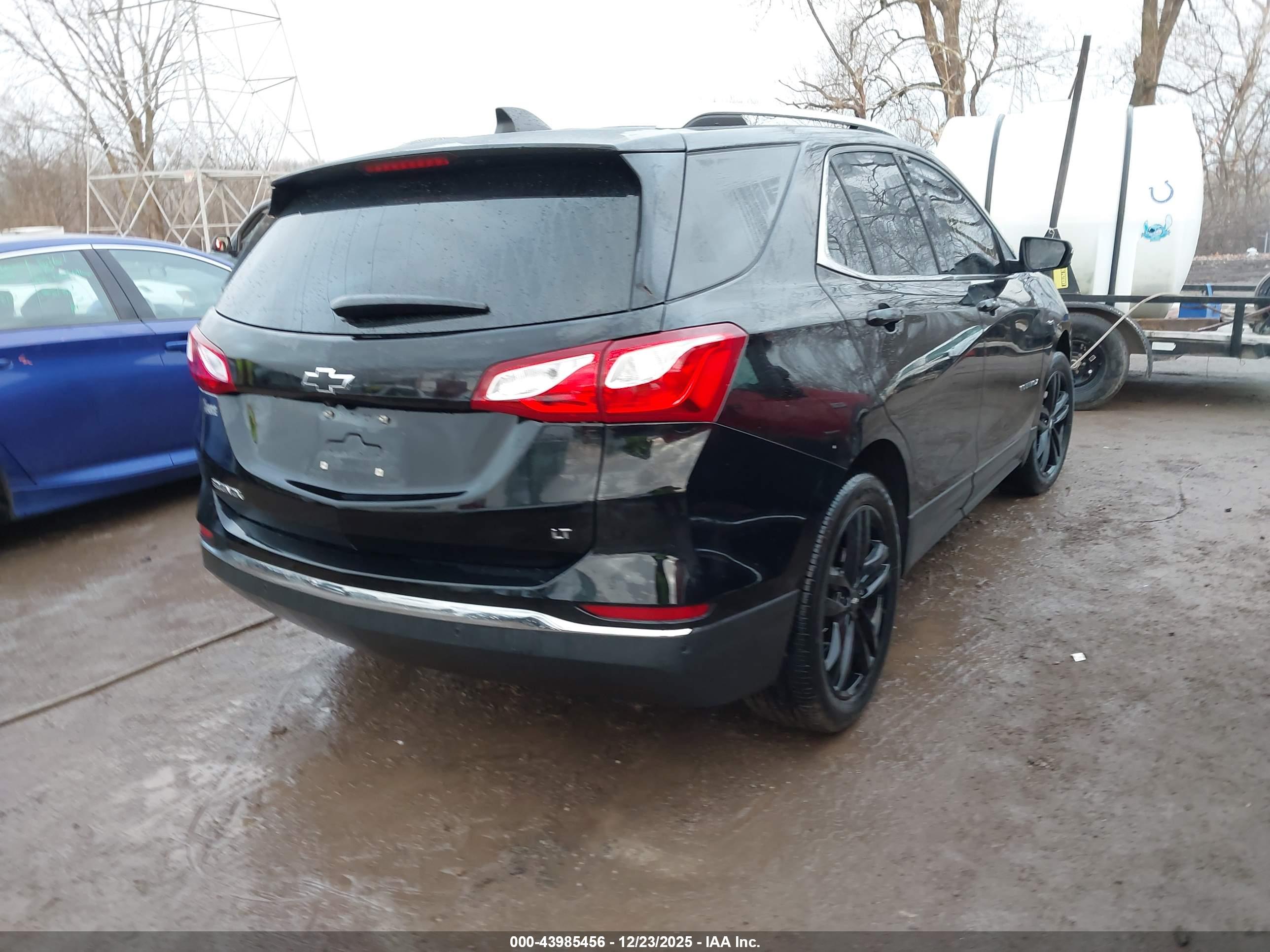 CHEVROLET EQUINOX image 4