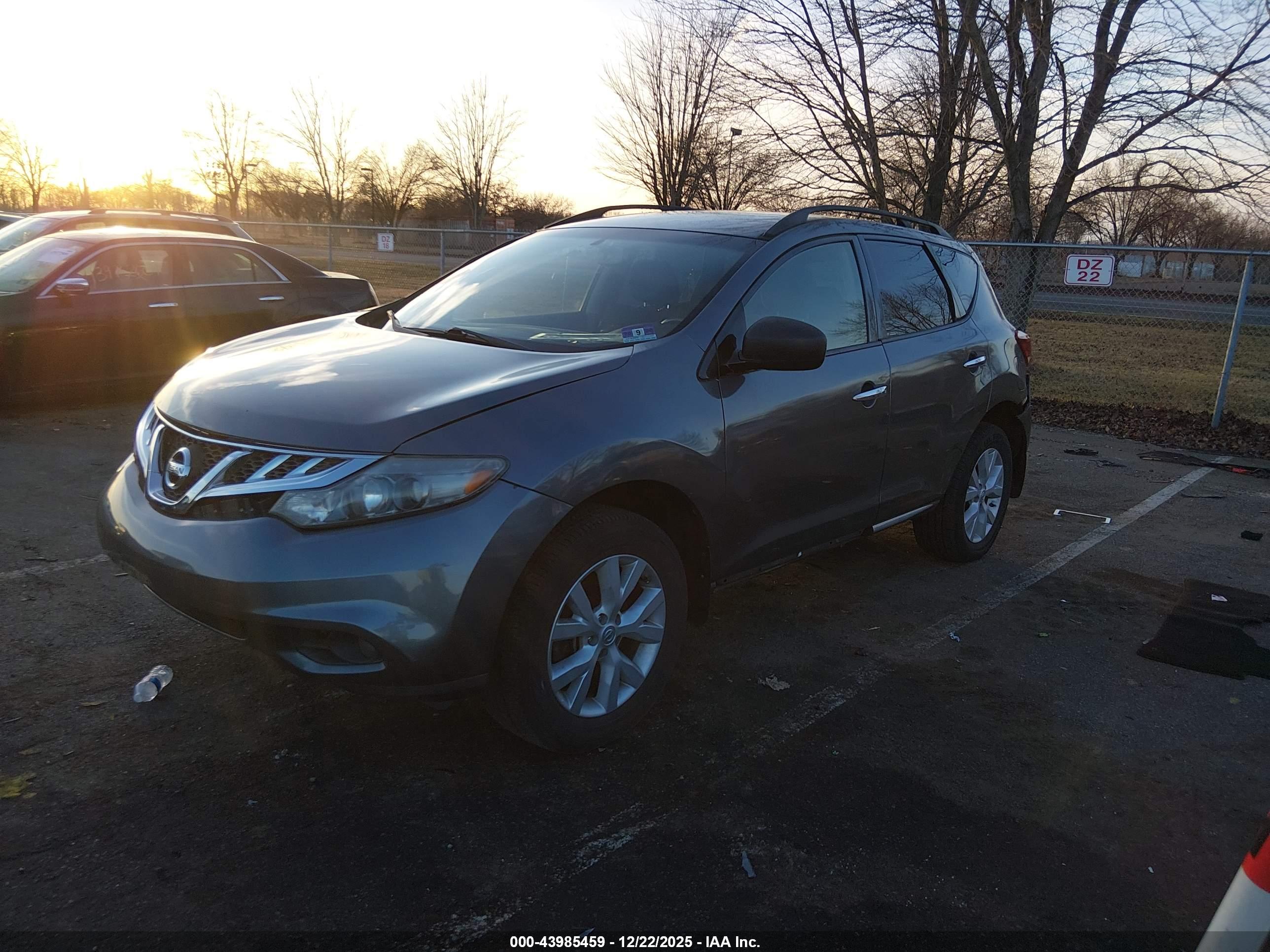 NISSAN MURANO image 2