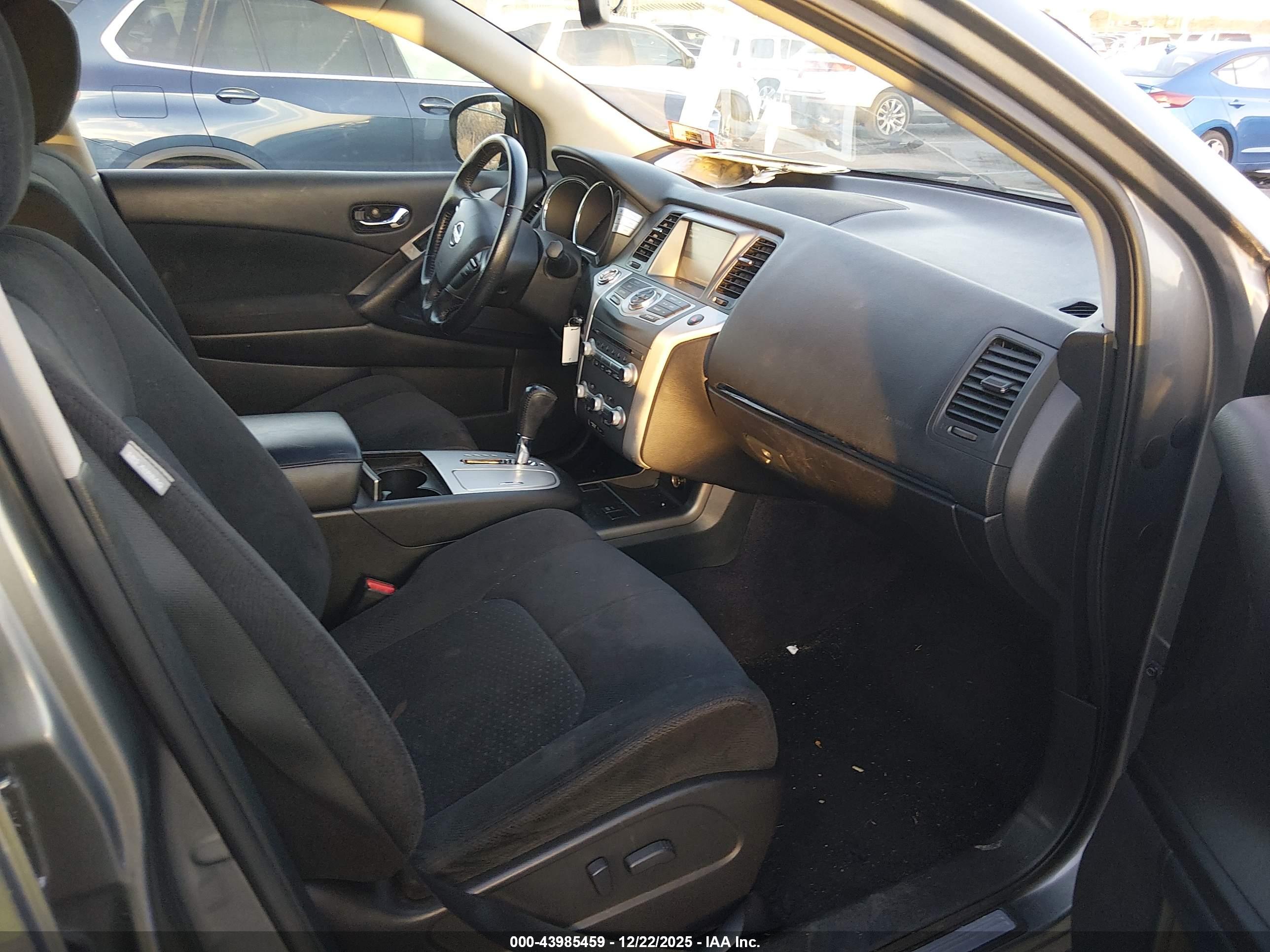 NISSAN MURANO image 5
