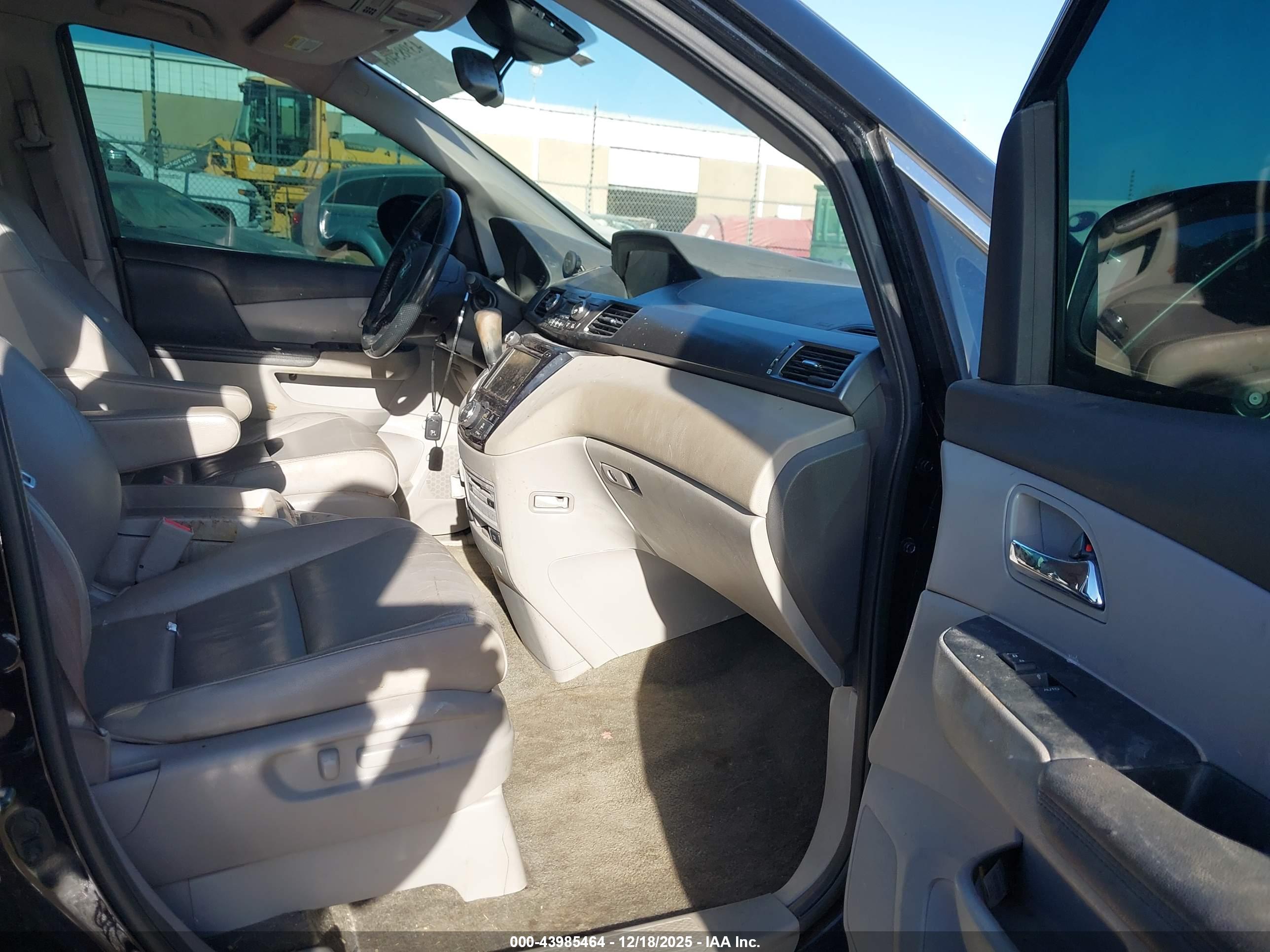 HONDA ODYSSEY image 5