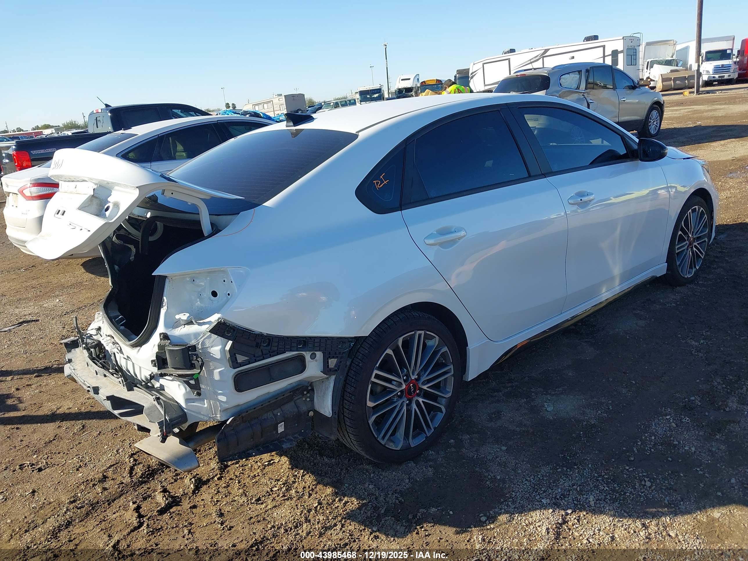 KIA FORTE image 4